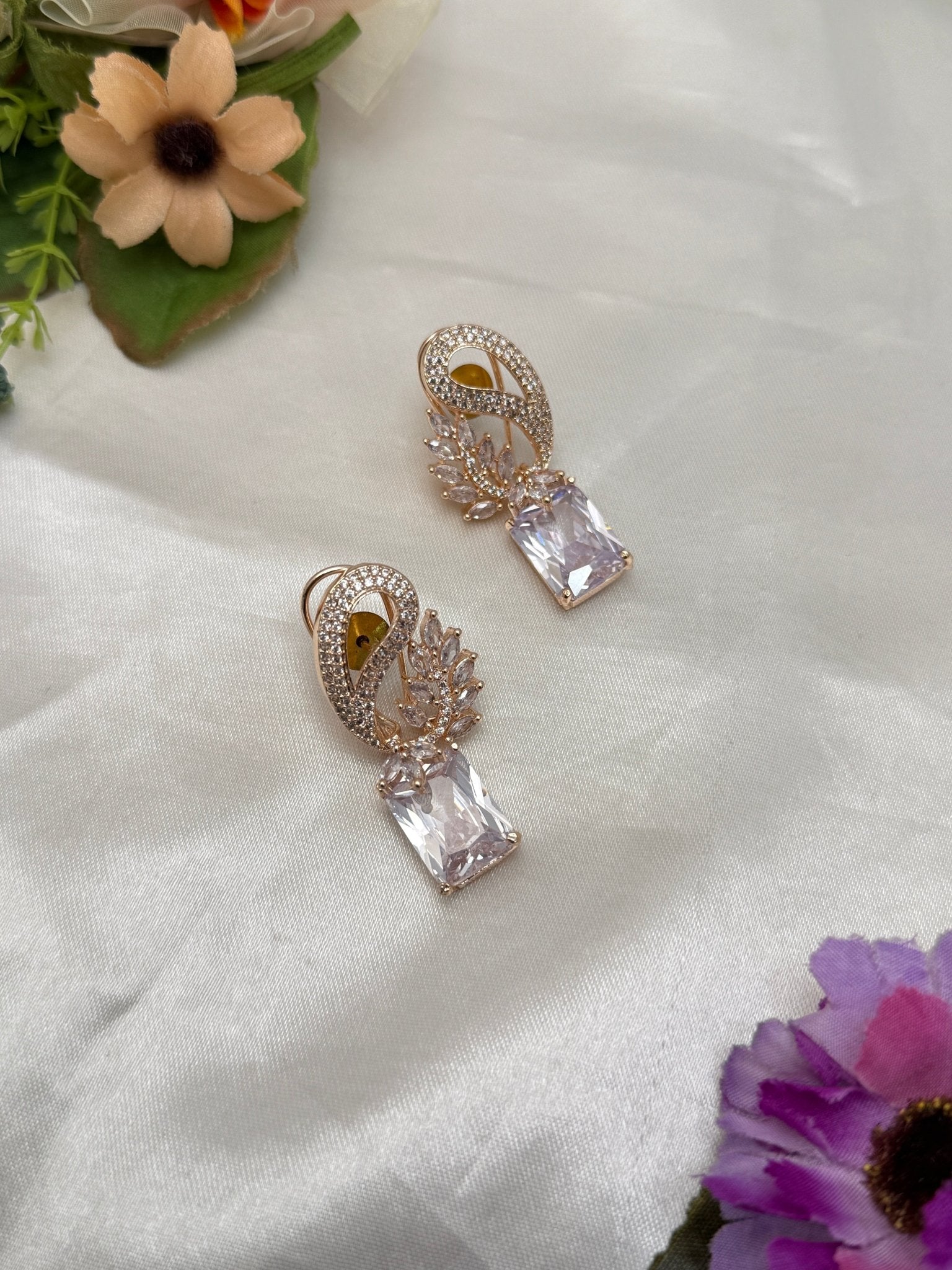 Designer Rose Gold Stone Earrings 0102 - Mahilas