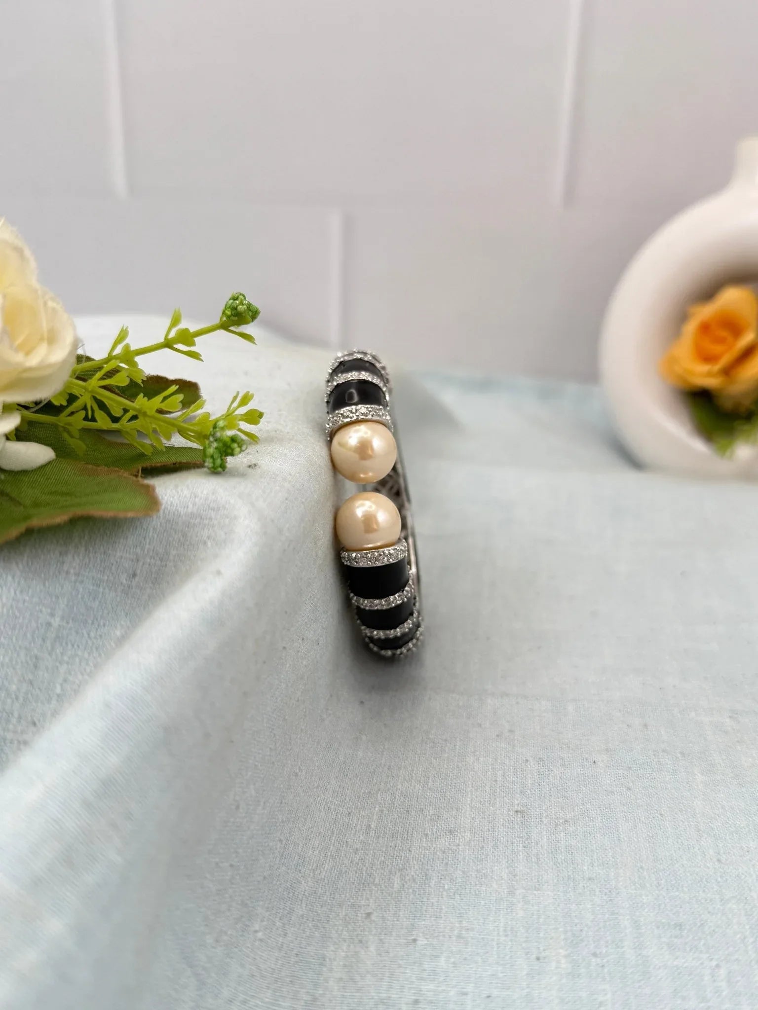 Designer Statement Stone Bracelet 7045 - Mahilas