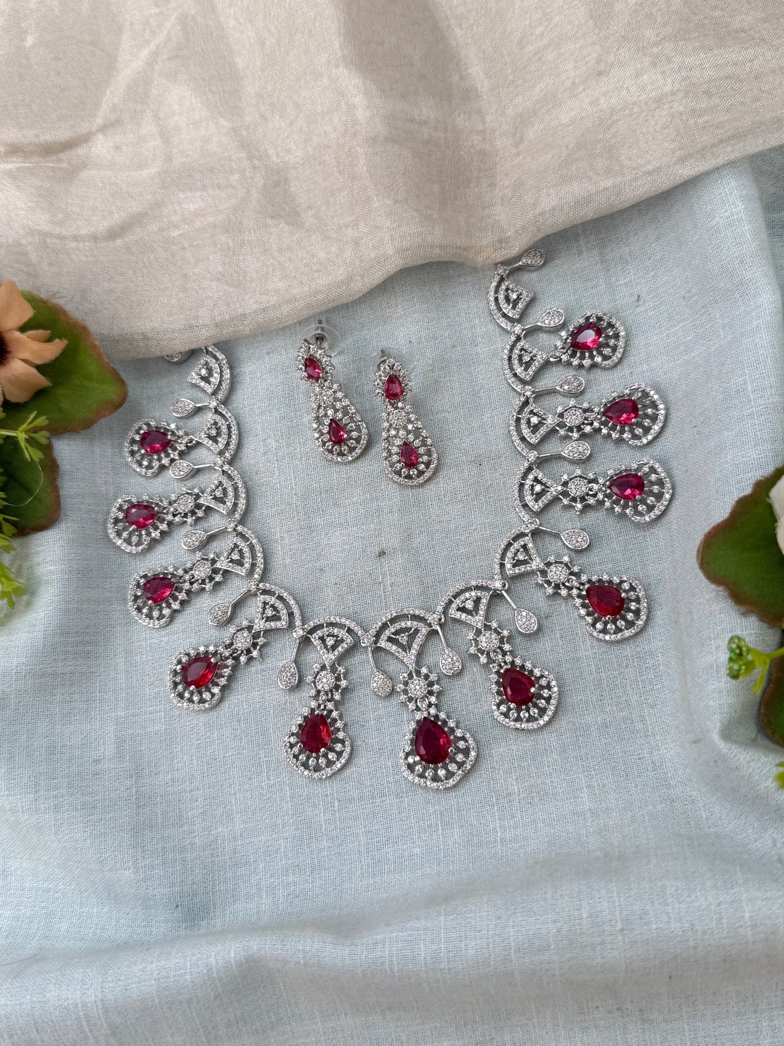 Designer Stone Short Necklace Set 828 - Mahilas