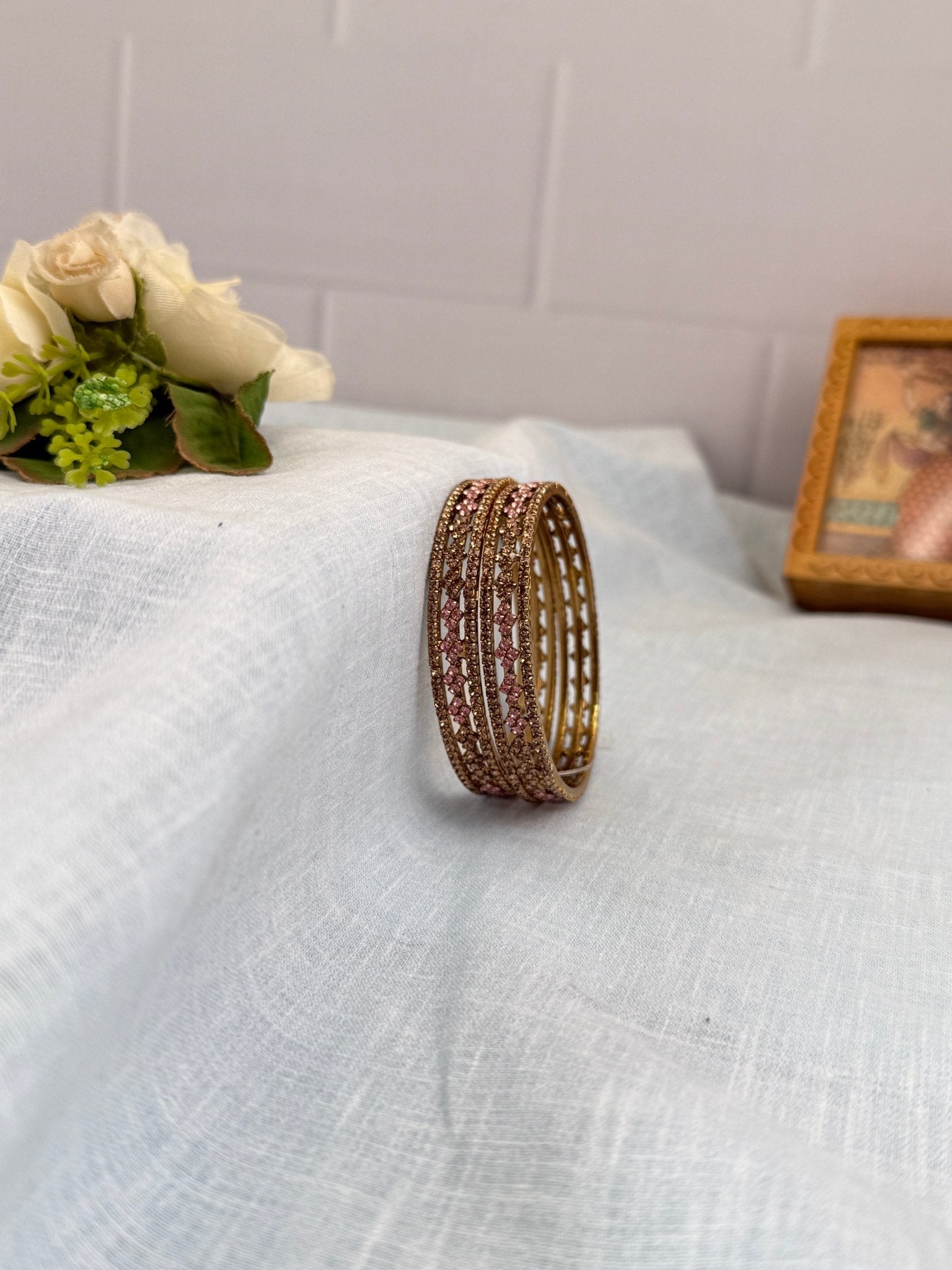 Designer Victorian Antique Stone Bangles 7000 - 9 Colors - Mahilas