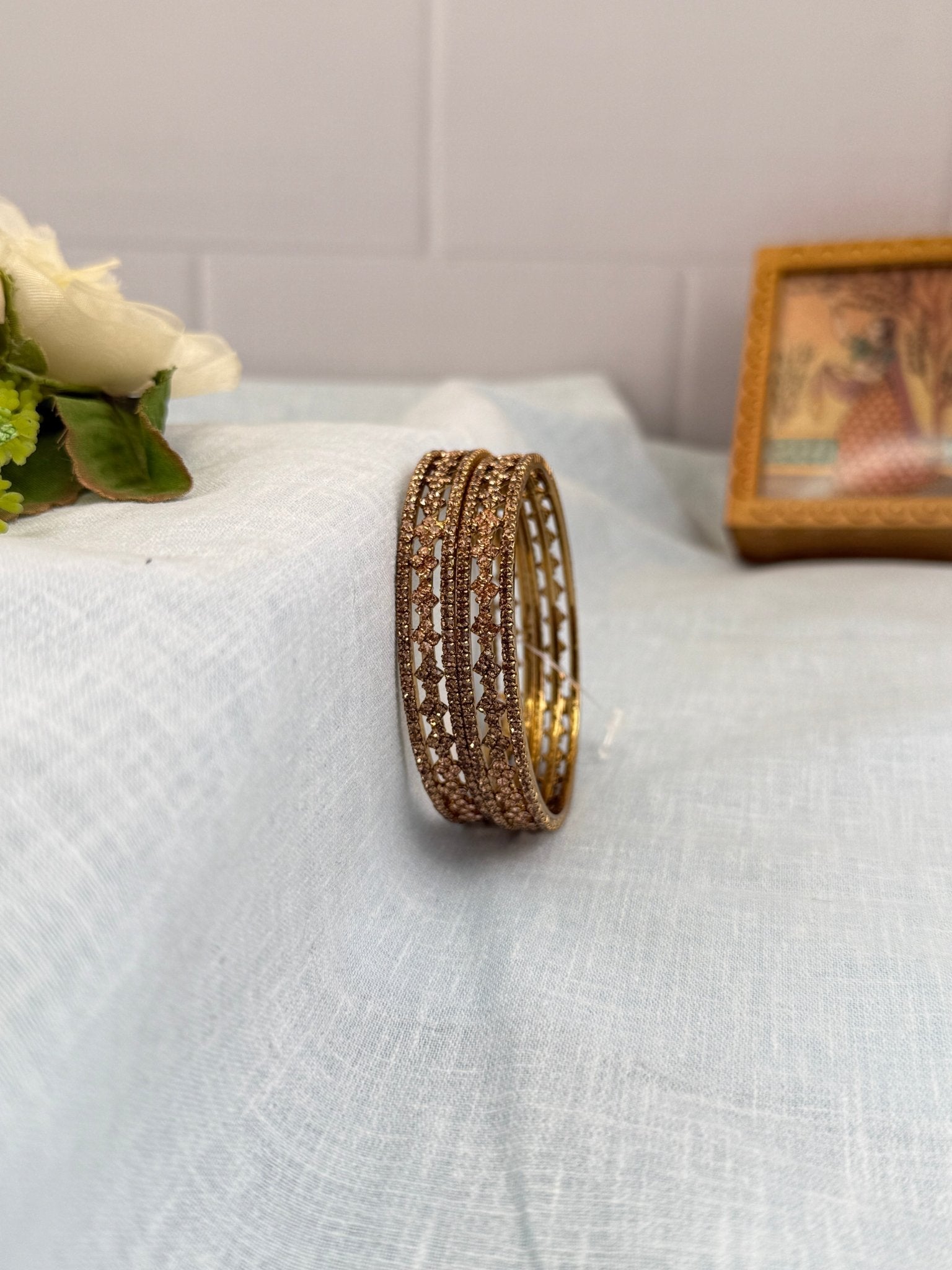 Designer Victorian Antique Stone Bangles 7000 - 9 Colors - Mahilas