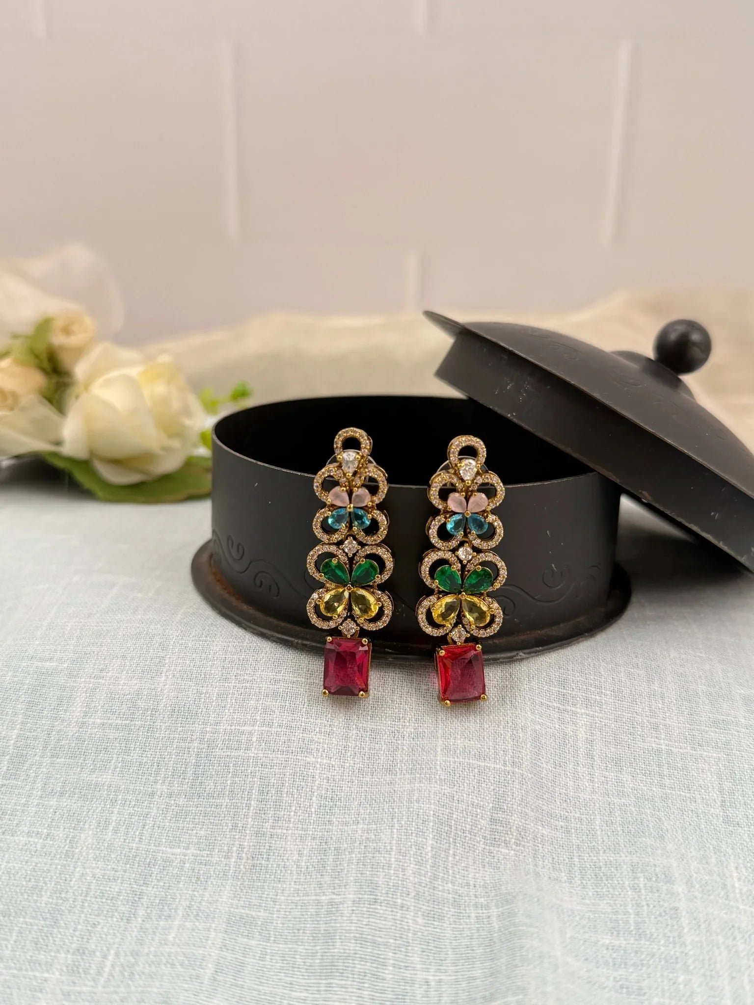 Designer Victorian Antique Stone Earrings 0200 - Mahilas