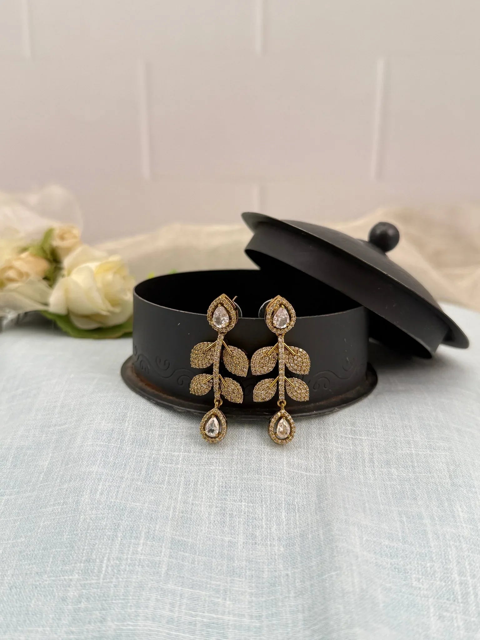 Designer Victorian Antique Stone Earrings 0211 - Mahilas