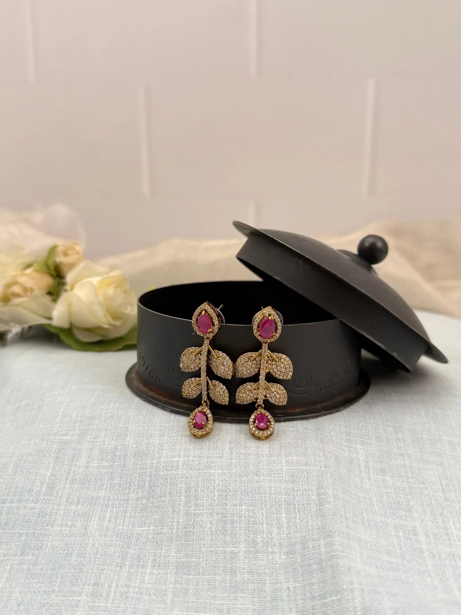 Designer Victorian Antique Stone Earrings 0223 - Mahilas