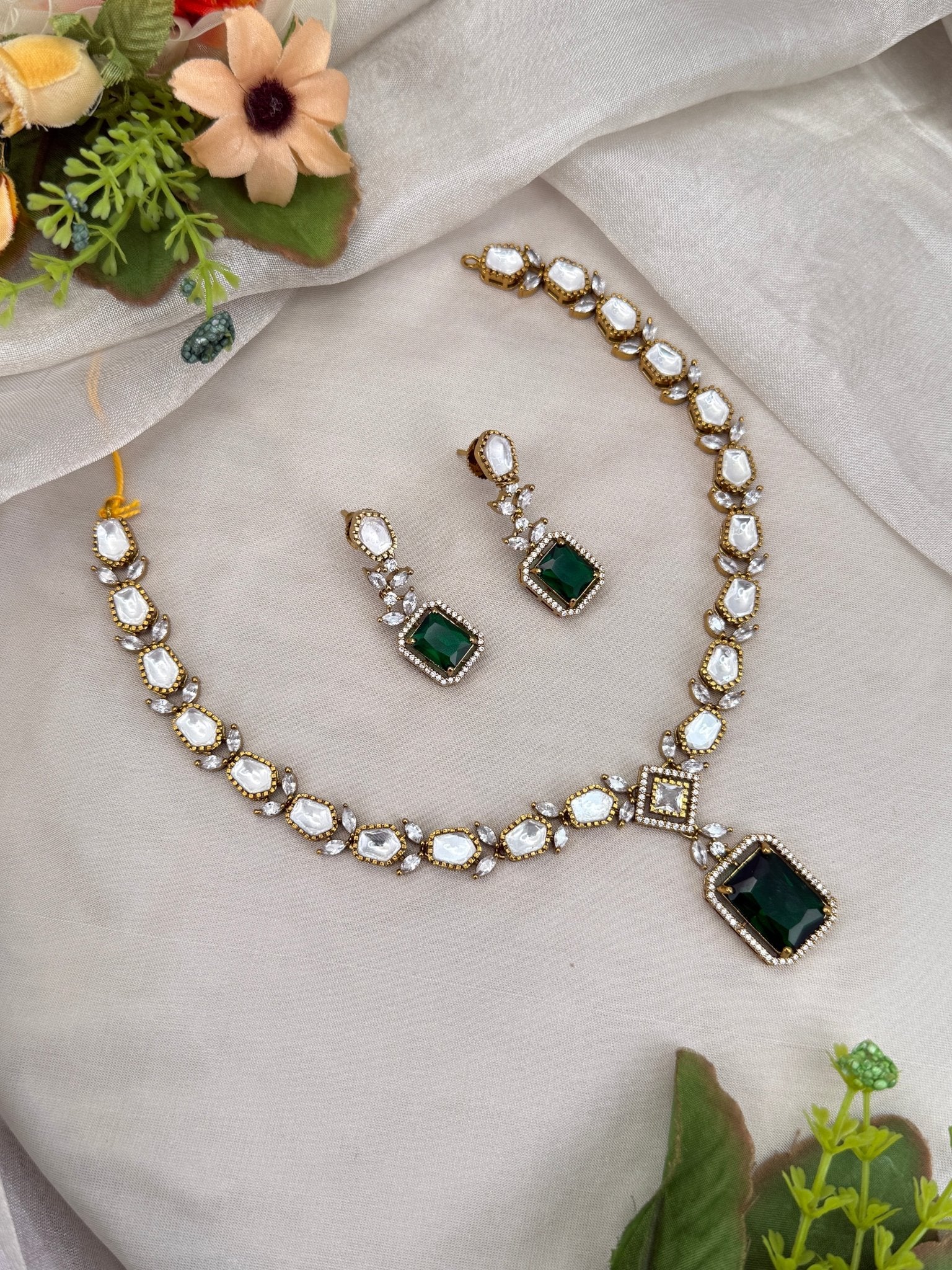 Designer Victorian Necklace Set 218 - Mahilas