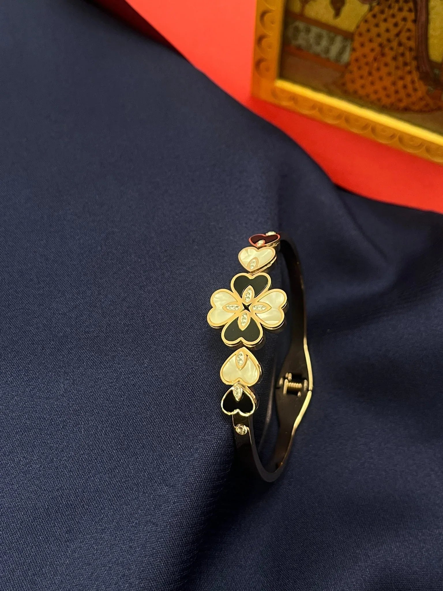 Elegant Bracelet 6794 - Mahilas