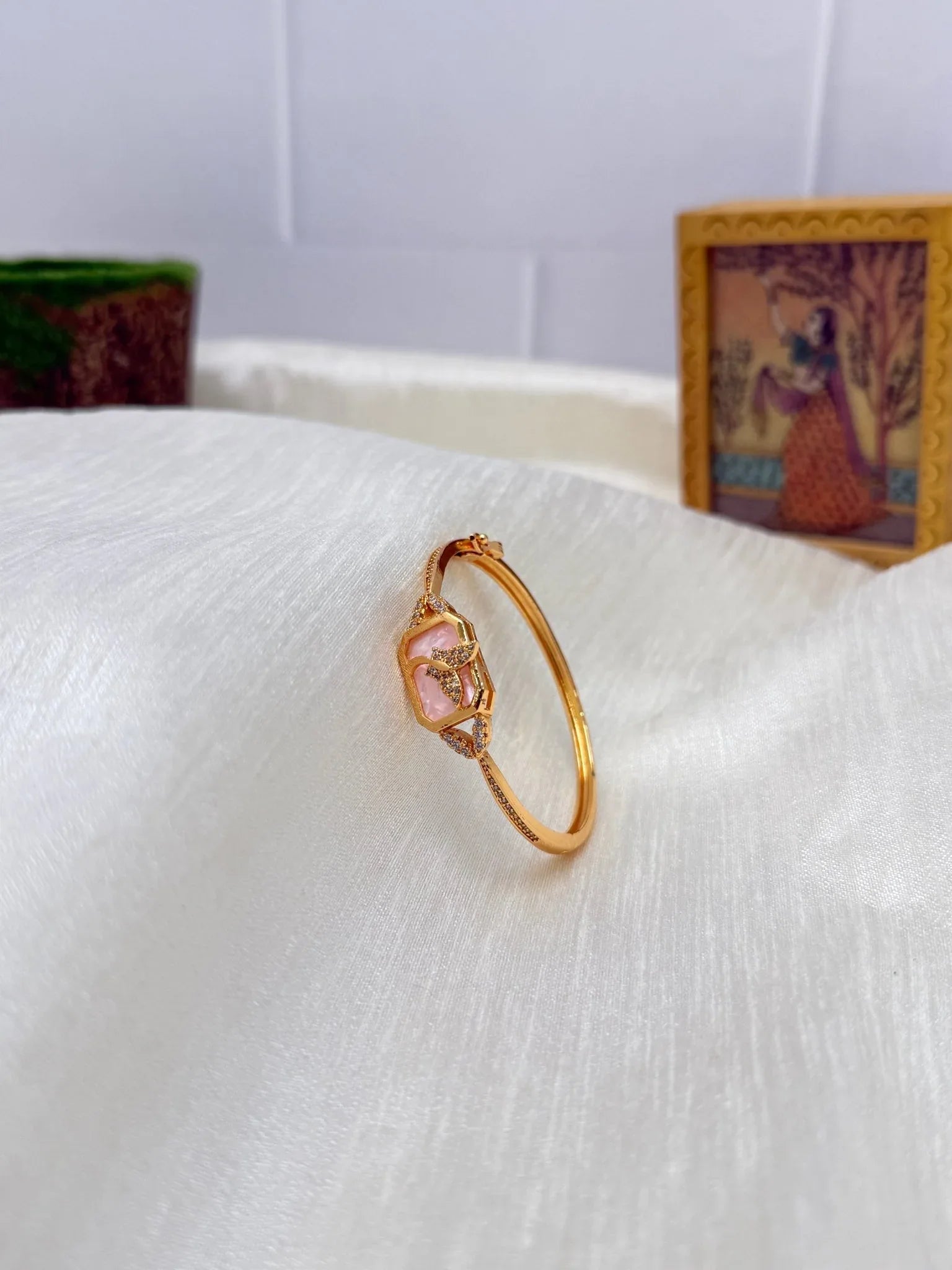 Elegant Bracelet 6826 - Mahilas