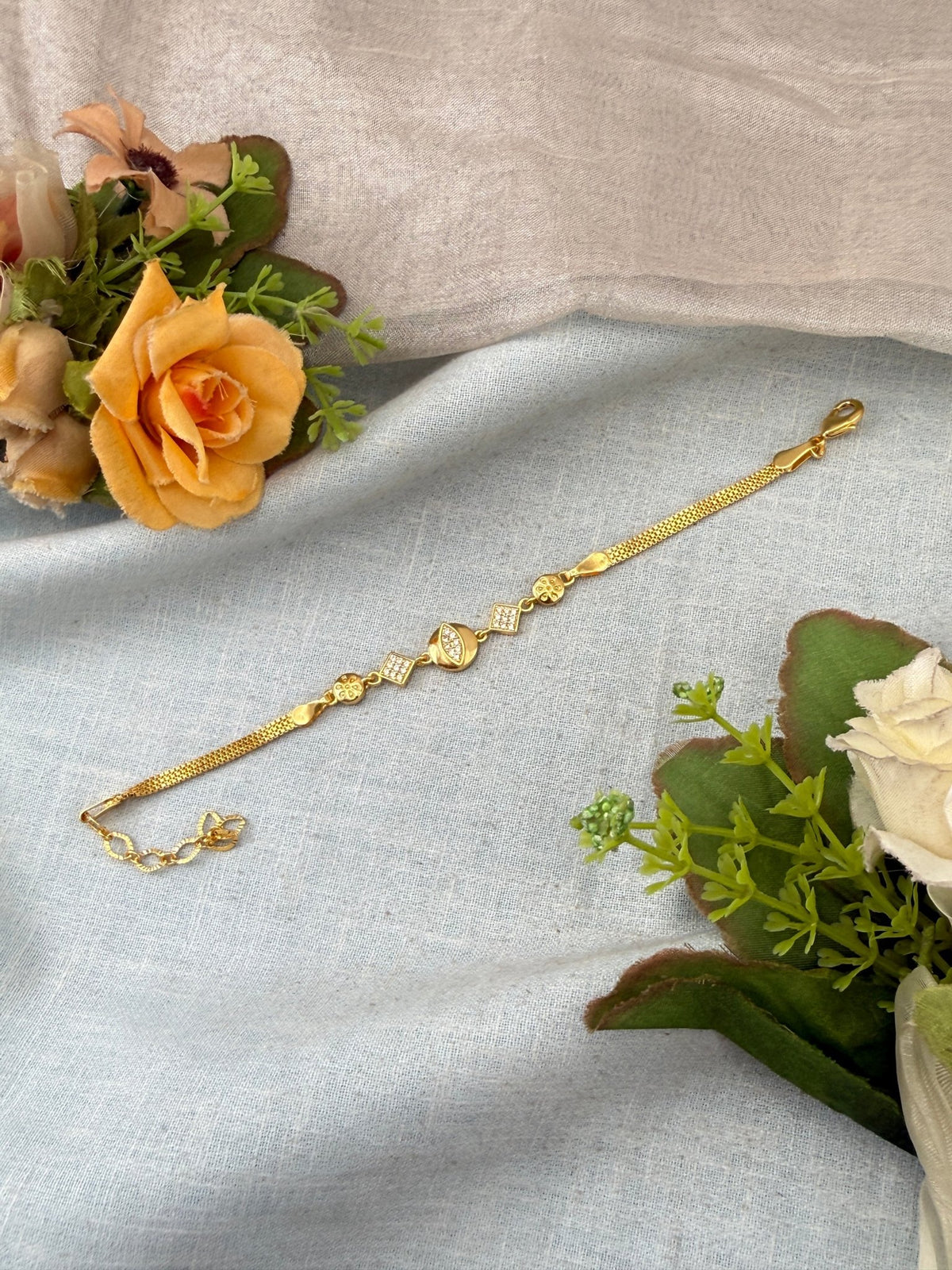 Gold Like Braclet | L0018 - Mahilas
