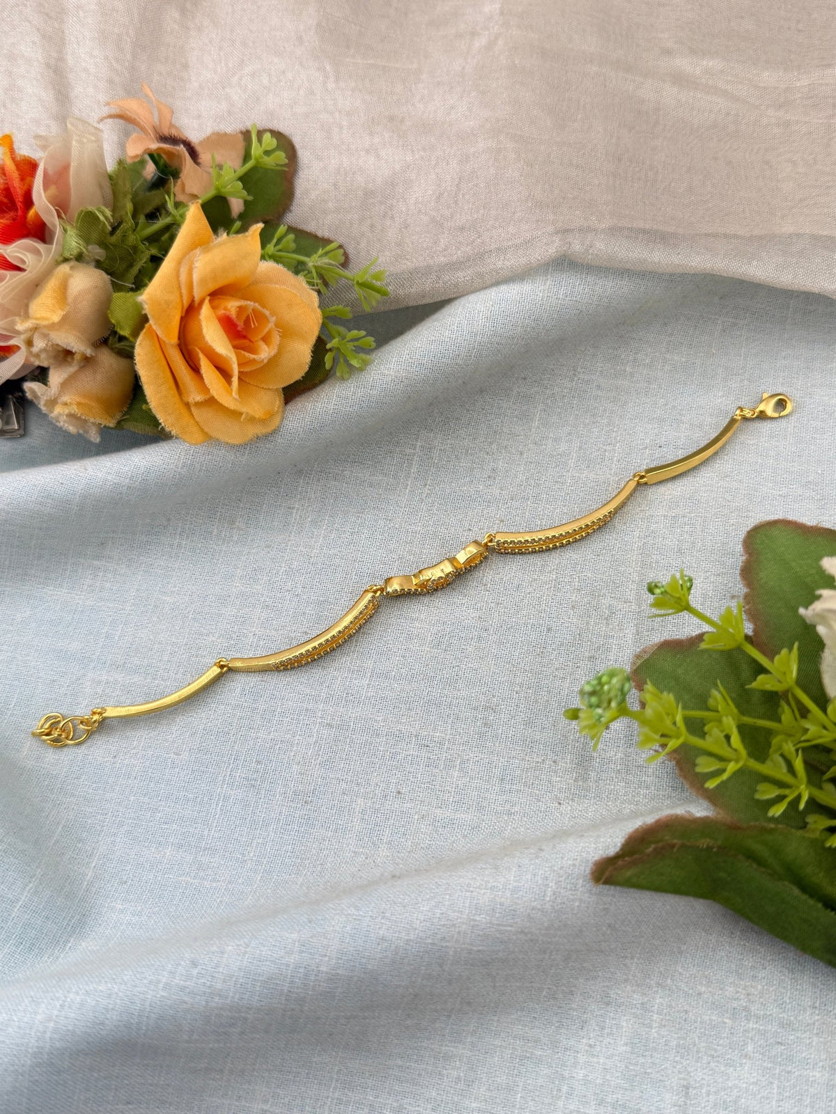 Gold Like Braclet | L0028 - Mahilas