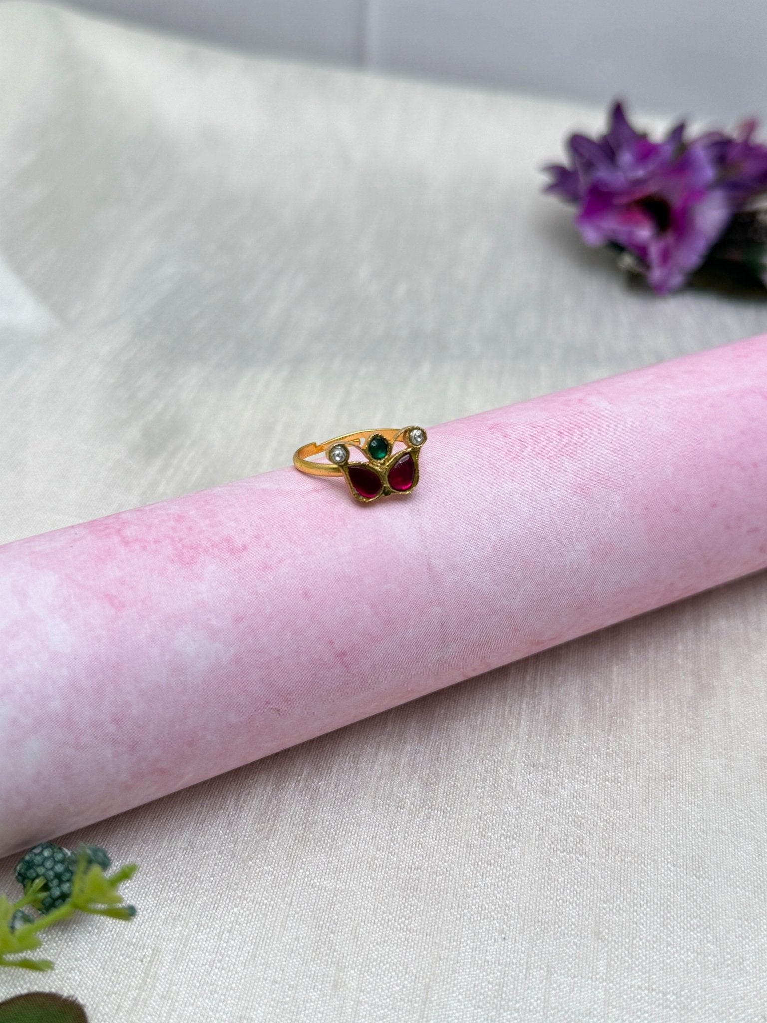Jadau Kundan Finger Ring 189 - Mahilas