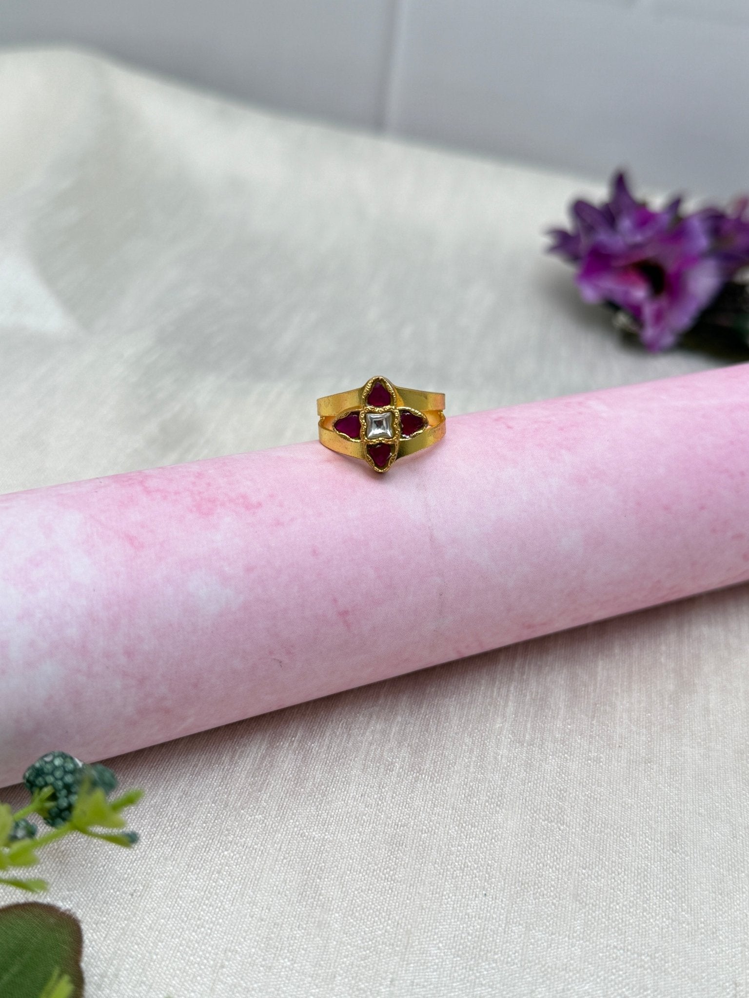 Jadau Kundan Finger Ring 192 - Mahilas