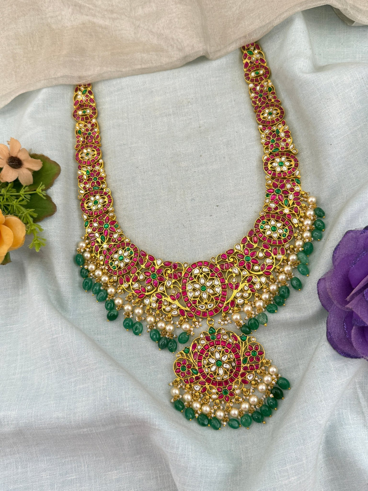 Jadau Kundan Grand Long Pendant Necklace | 111 - Mahilas
