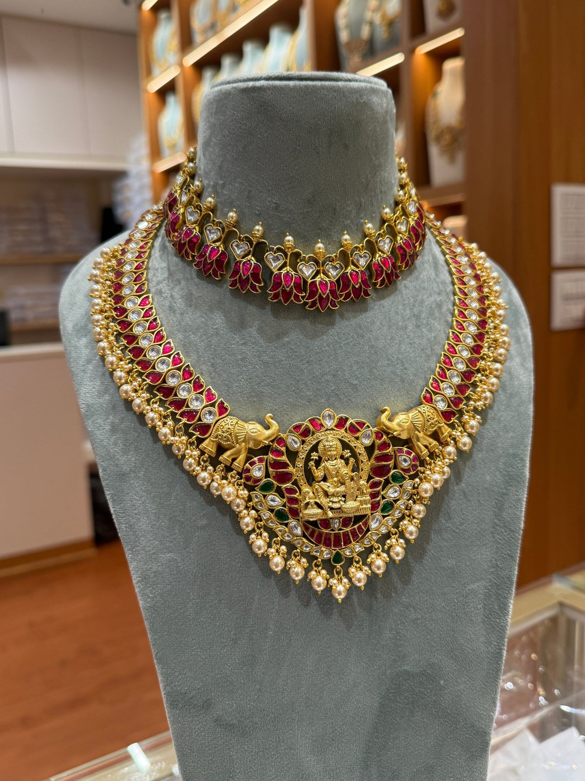 Jadau Kundan Lotus Gajalakshmi Full Necklace Set | NC003 - Mahilas
