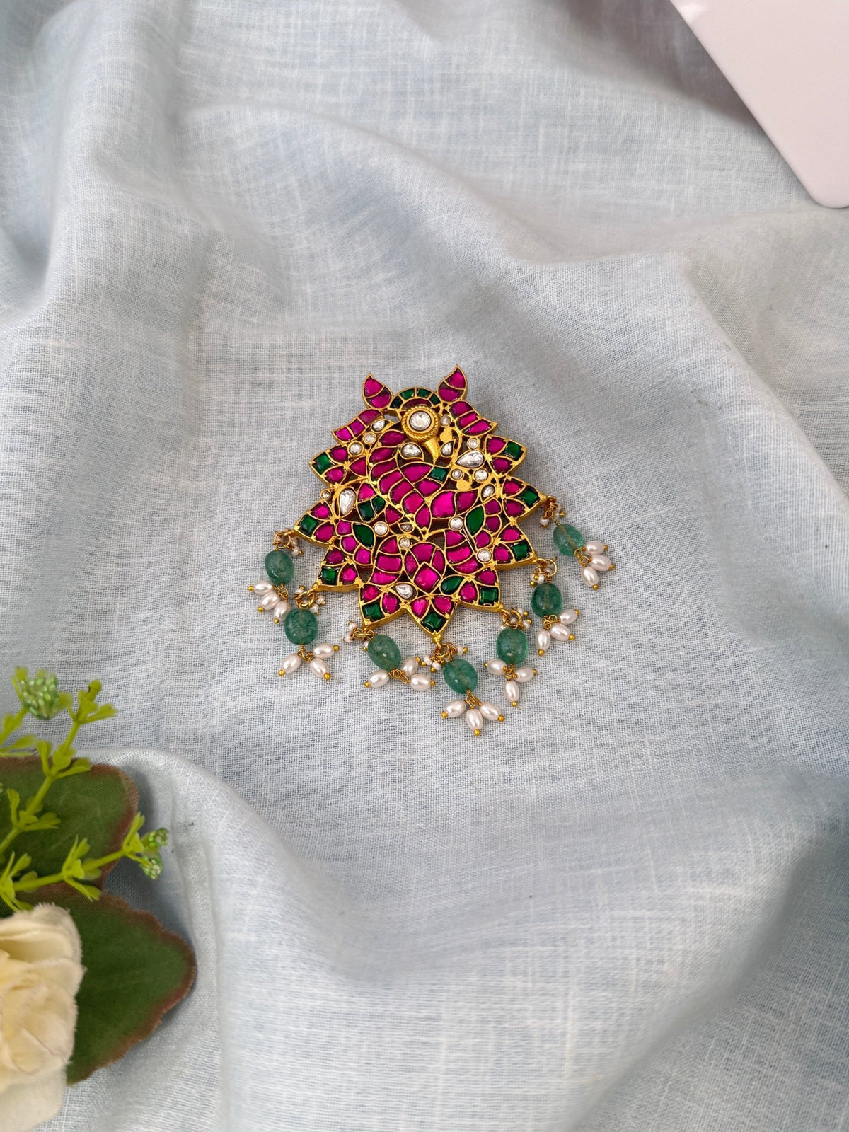 Jadau Kundan Pendant| P0092 - Mahilas