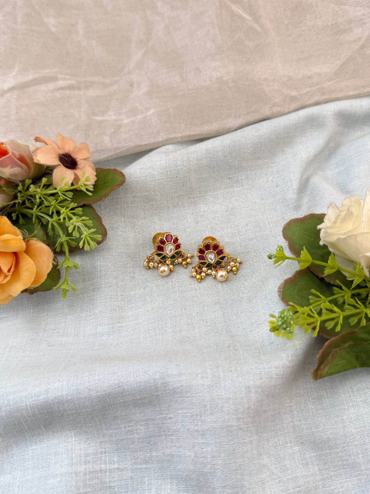 Jadau Kundan Stud Earring | E0082 - Mahilas