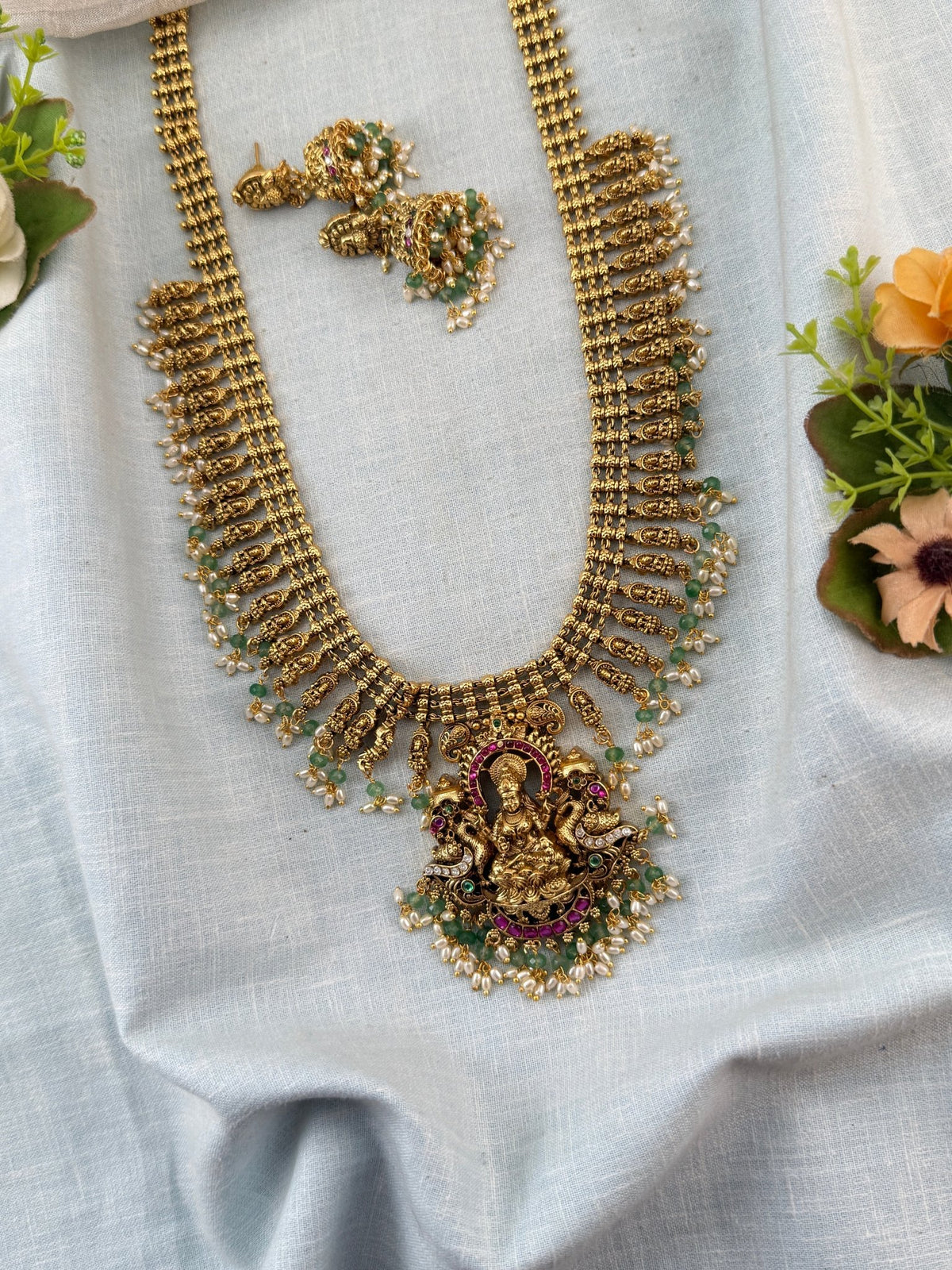Jadau Lakshmi Pendant Necklace Long Set | N0032 - Mahilas