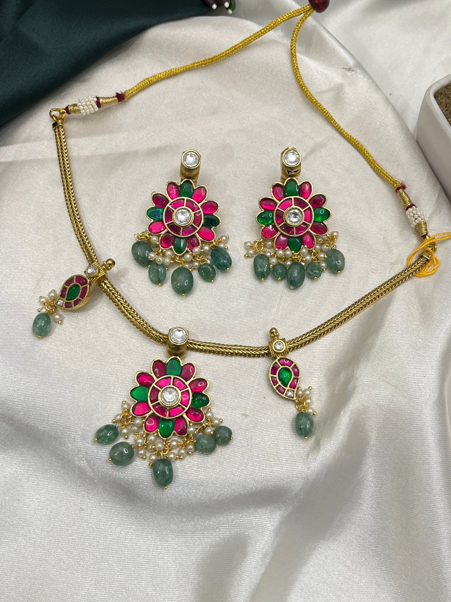 Jadau Necklace Set 075 - Mahilas