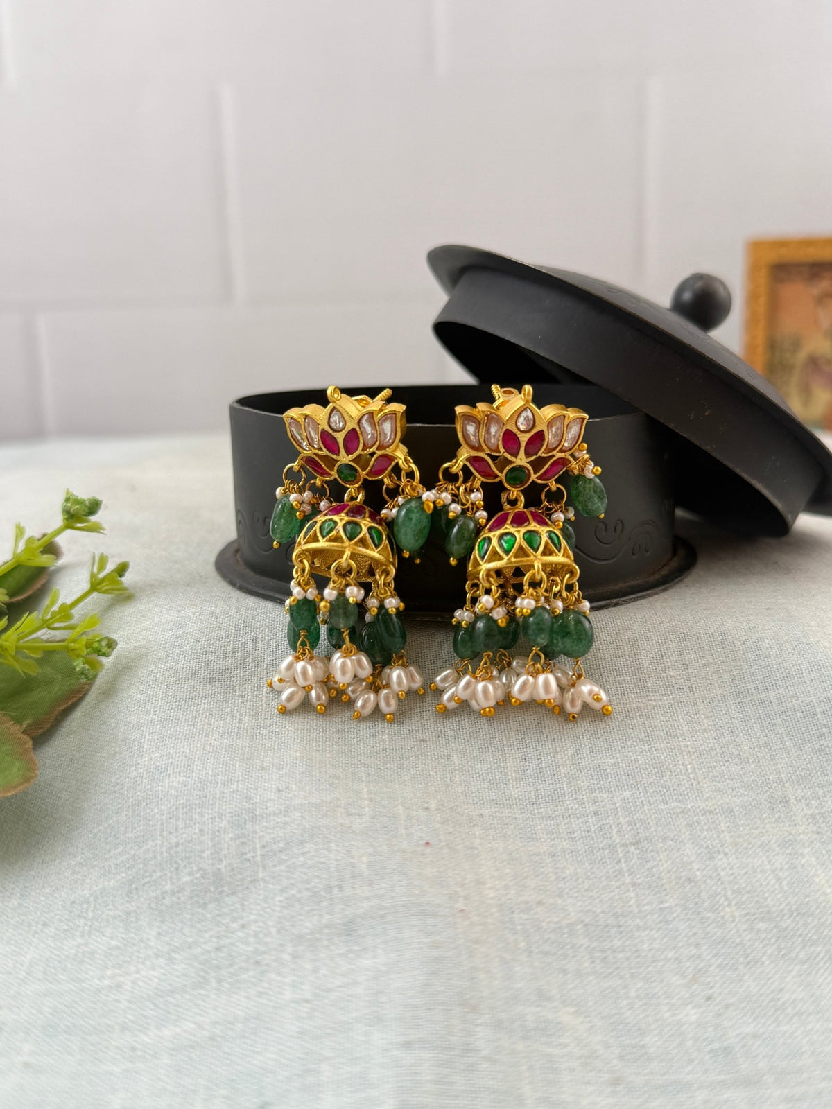 Jadu Kundan Lotus Jhumka | 006 - Mahilas
