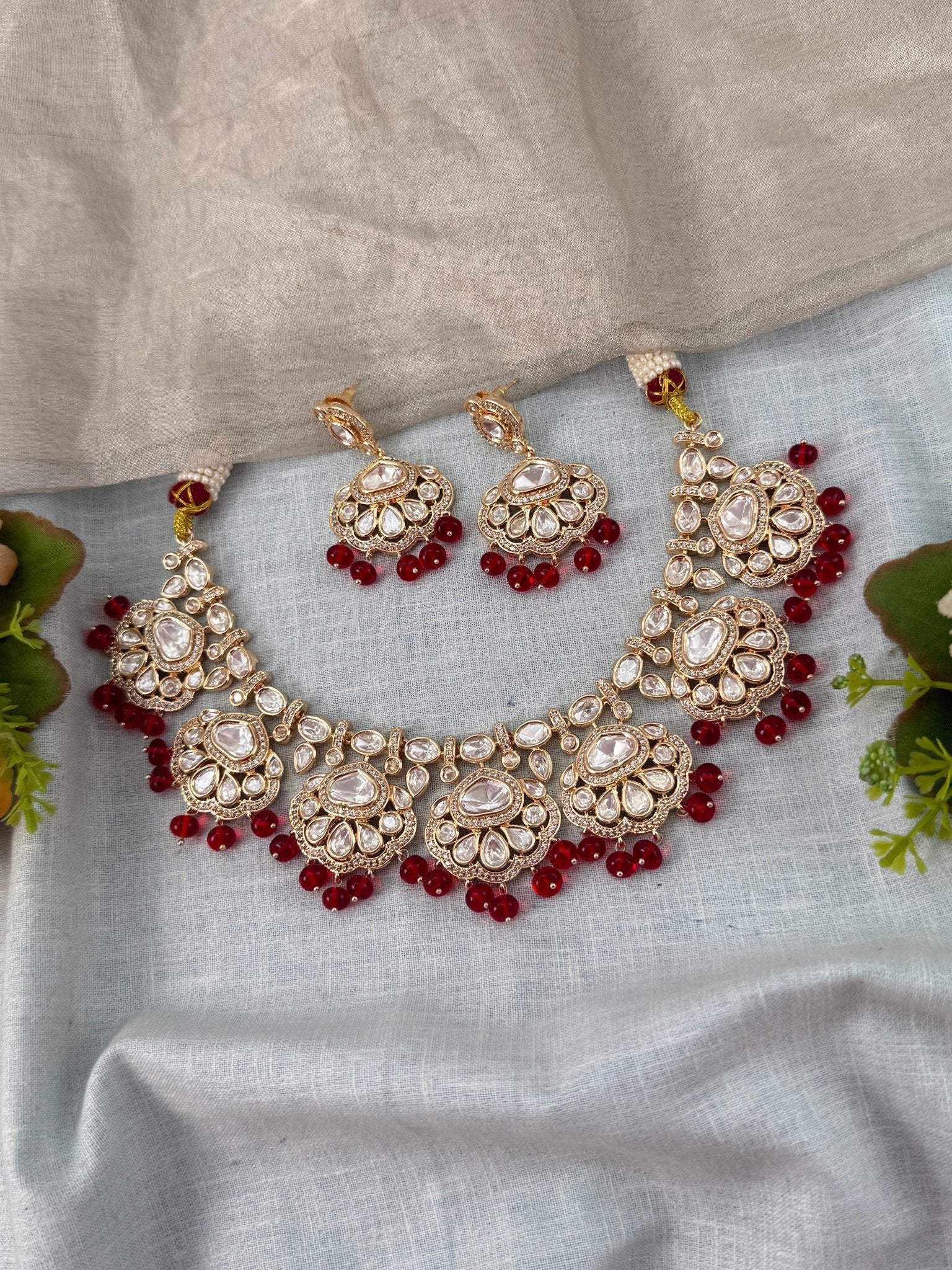 Kundan Flower Style Luxury Short Set | N0487 - Mahilas