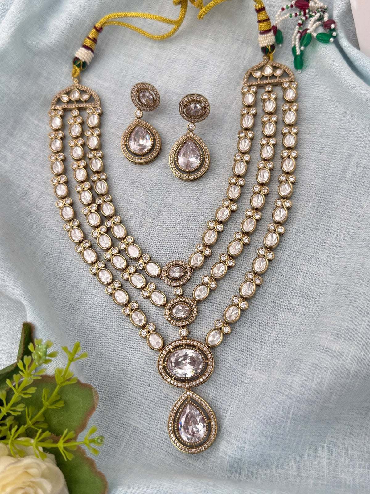 Kundan Layered Necklace Premium Short Set | N073 - Mahilas