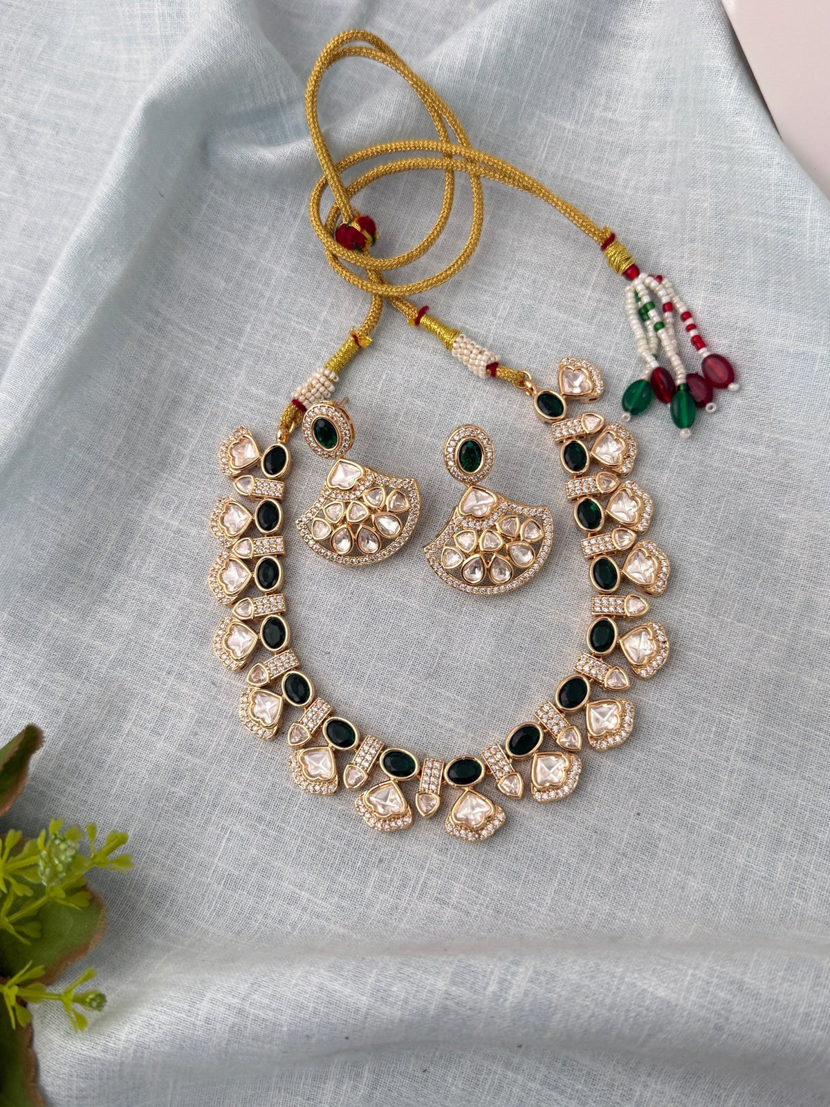 Kundan Layered Necklace Premium Short Set | N1007 - Mahilas