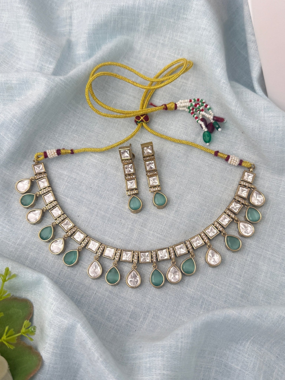 Kundan Necklace Premium Short Set | N0956 - Mahilas