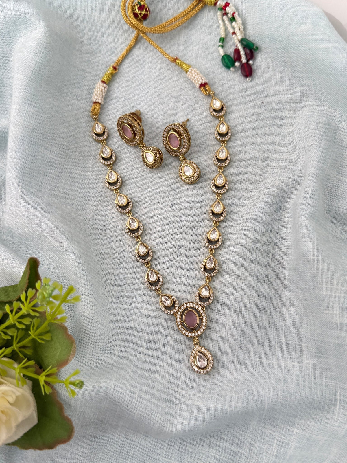 Kundan Necklace Premium Short Set | N1056 - Mahilas