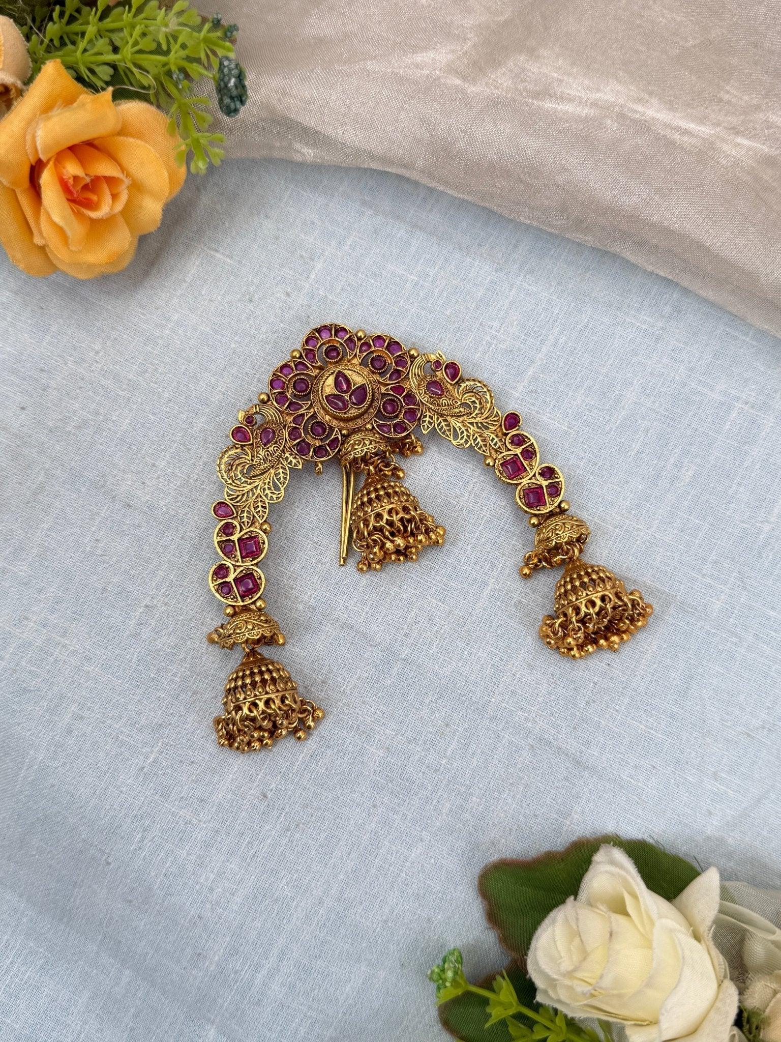 Luxurious Antique Arch Jadebille 412 - Mahilas