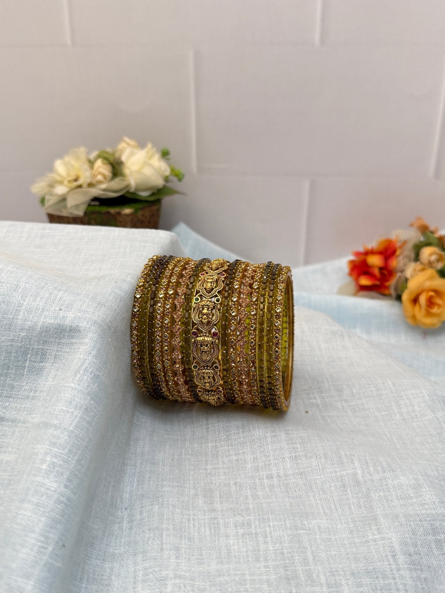 Luxurious Antique Bangle Set In 20 Color Options - 5166 - Mahilas