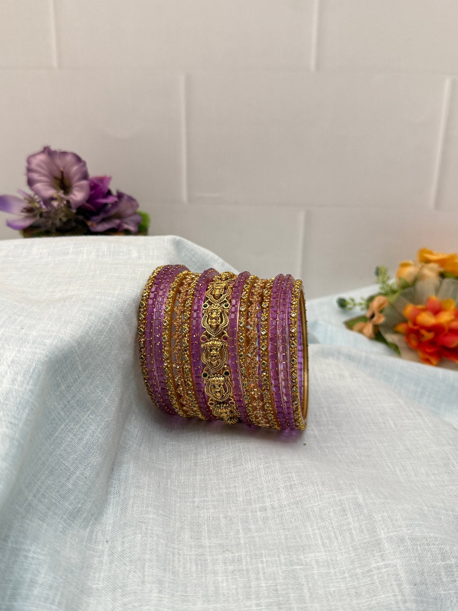 Luxurious Antique Bangle Set In 20 Color Options - 5166 - Mahilas