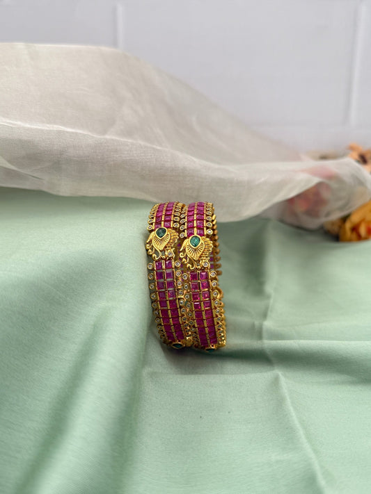 Luxurious Antique Bangles 7014 - Mahilas