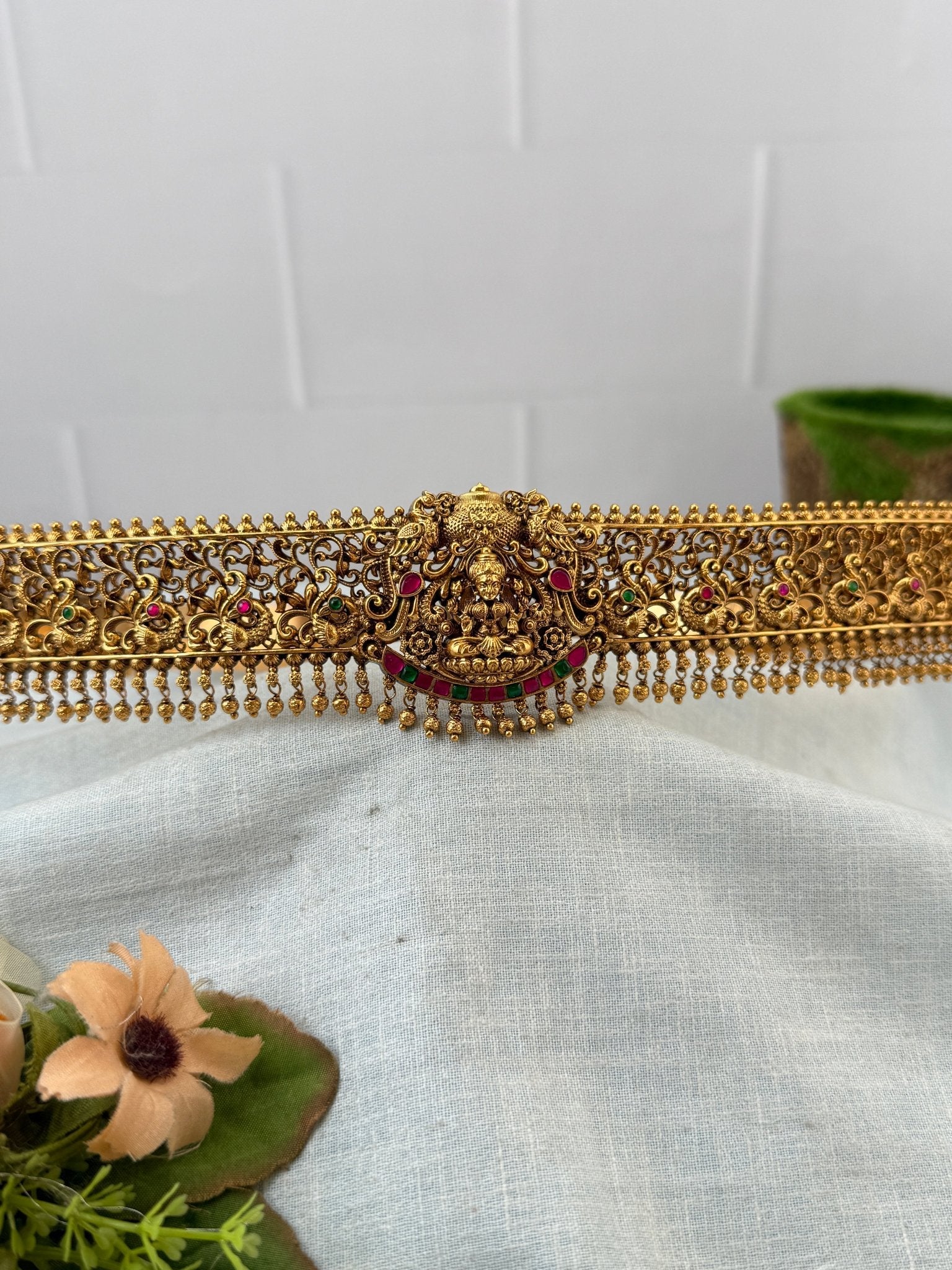Luxurious Antique Belt Vaddanam Kamarbandh 8072 - Mahilas