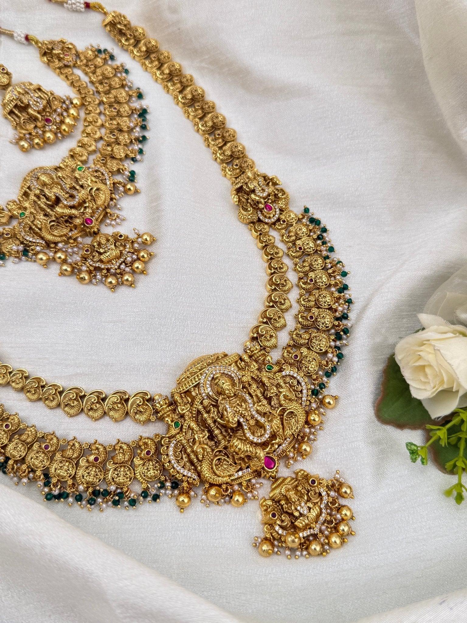 Luxurious Antique Bridal Necklace Set 787 - Mahilas