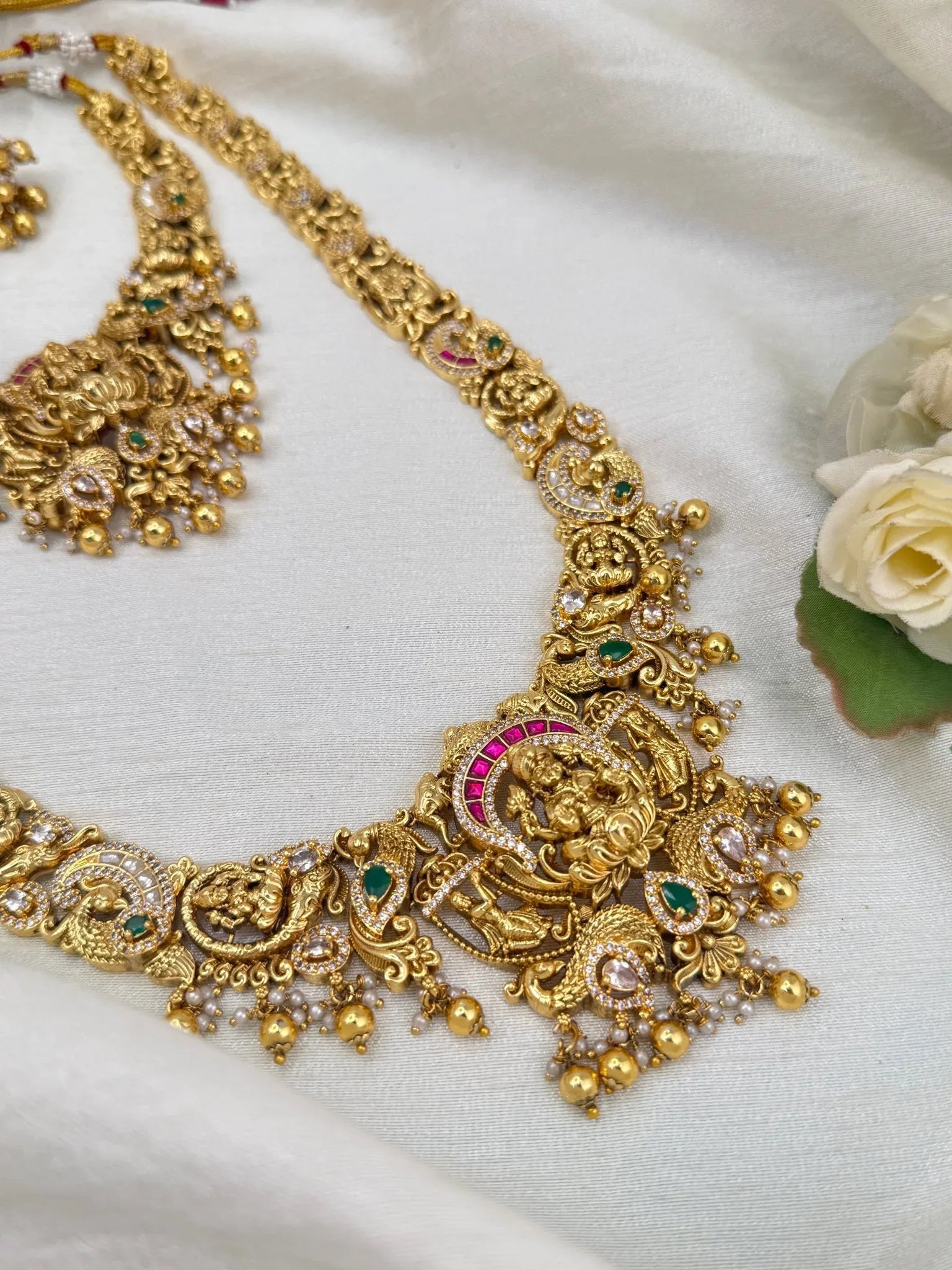Luxurious Antique Bridal Necklace Set 793 - Mahilas