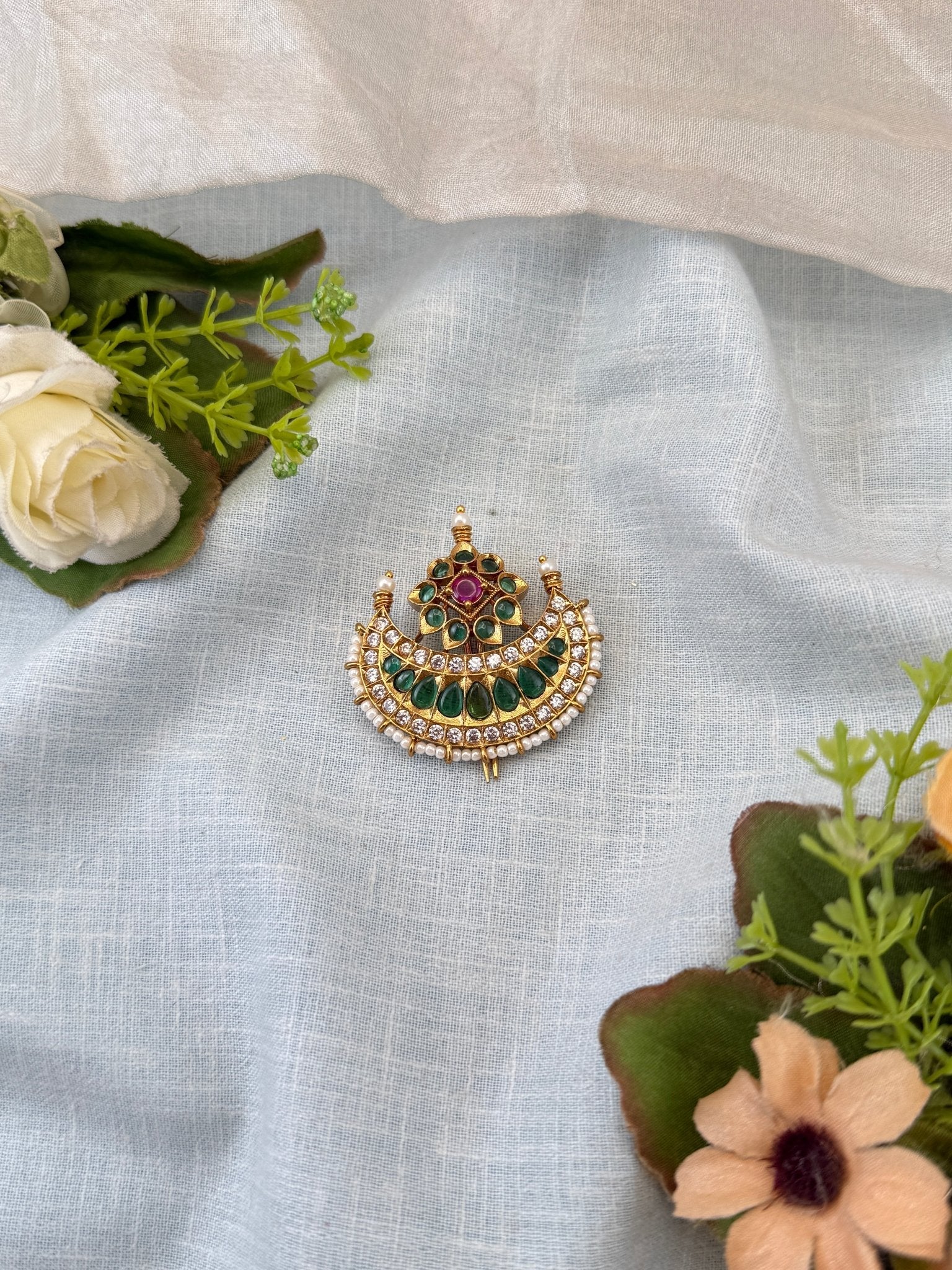 Luxurious Antique Chandra Jadebille 0136 - Mahilas