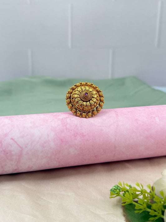 Luxurious Antique Finger Ring 251 - Mahilas