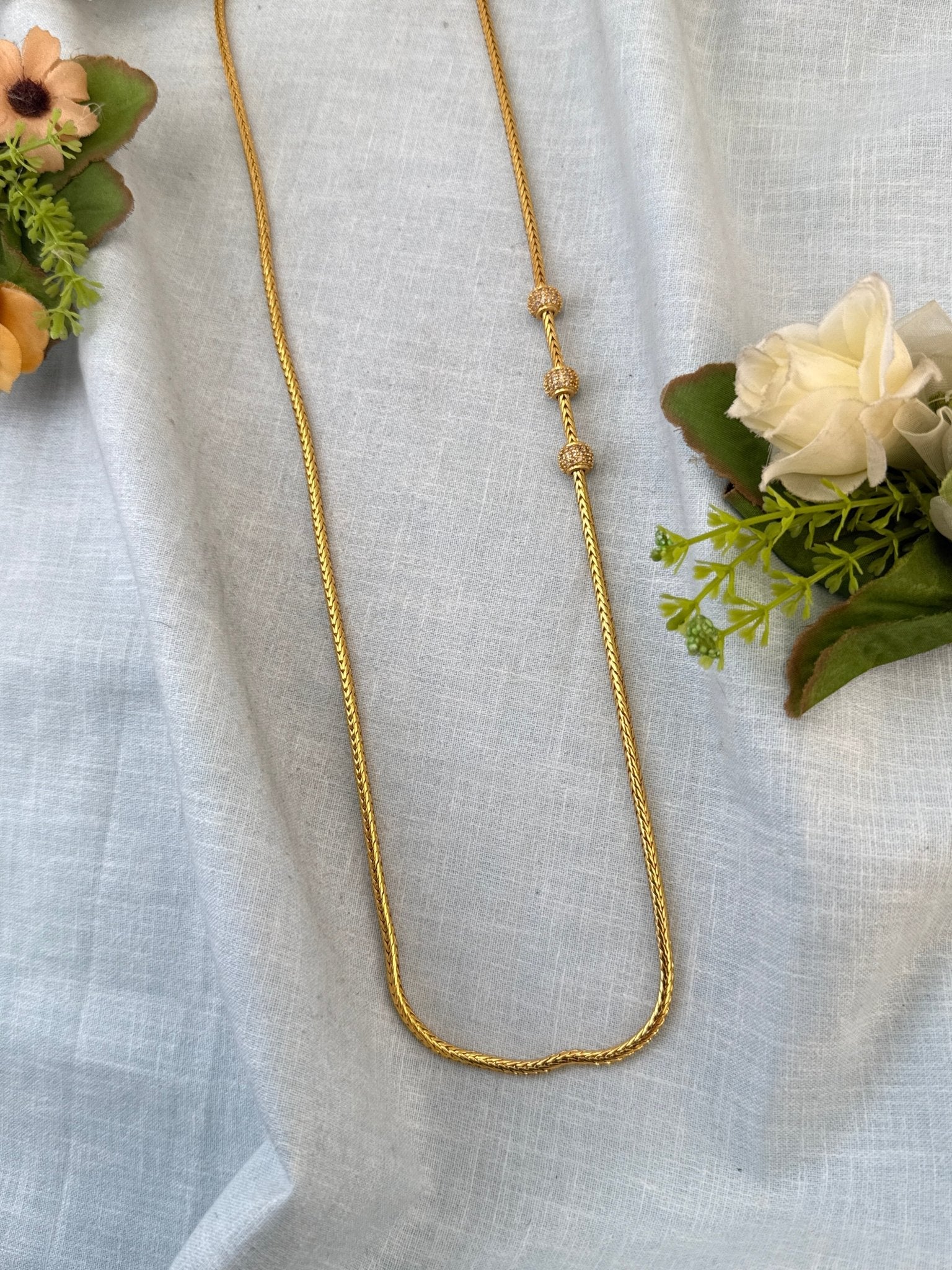 Luxurious Antique Gold Like Mop Chain 24 inch 1050 - Mahilas