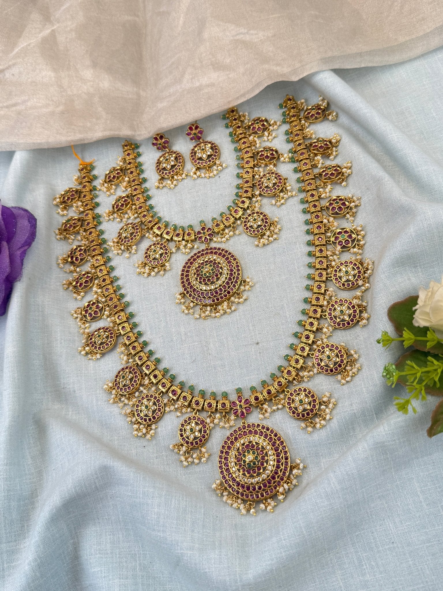 Luxurious Antique Guttapusalu Bridal Necklace Set 0865 - Mahilas