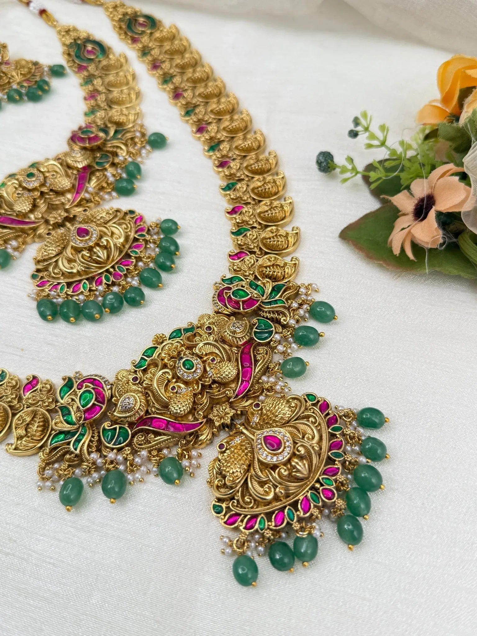 Luxurious Antique Jadau Bridal Necklace Set 796 - Mahilas