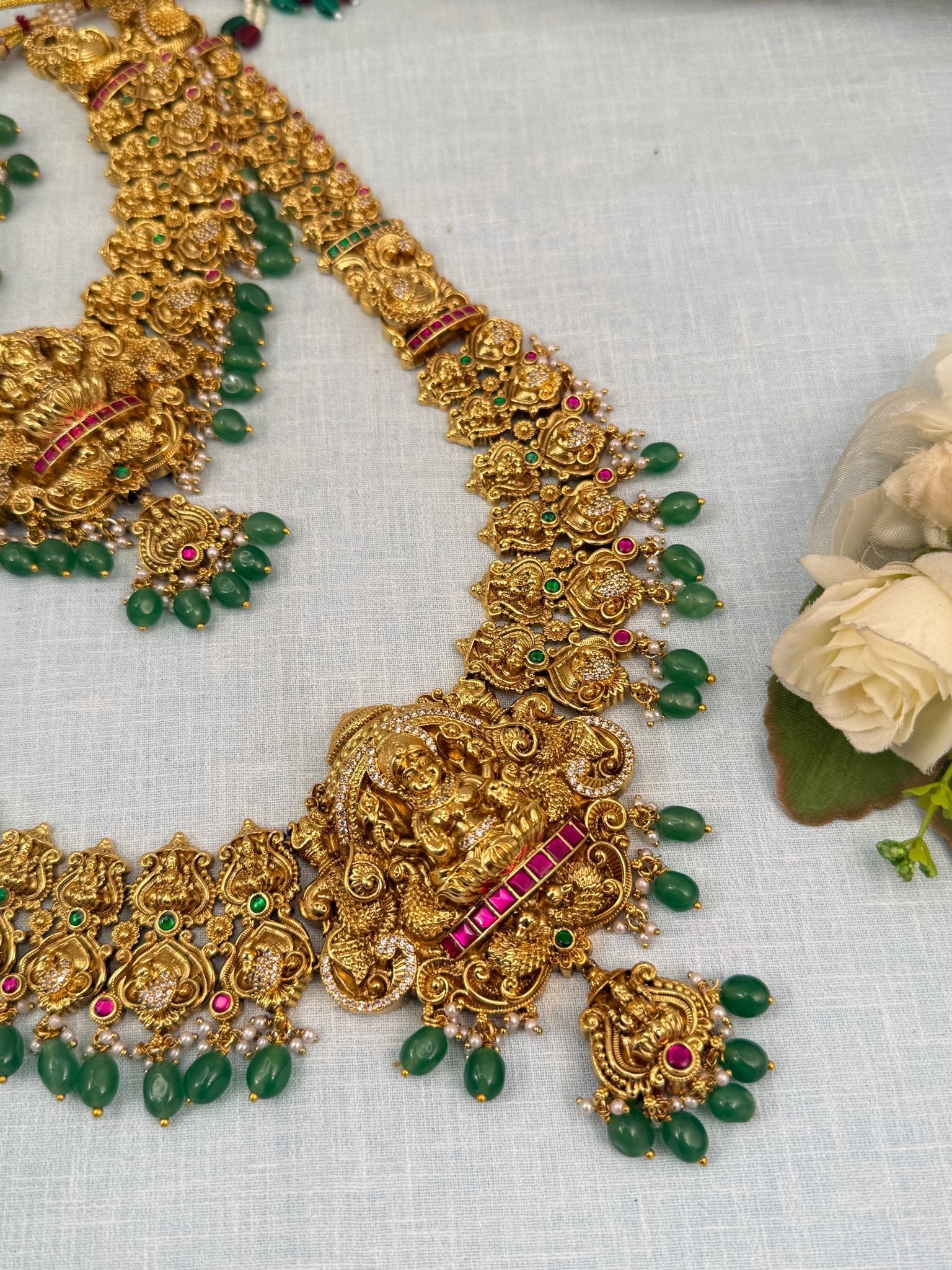 Luxurious Antique Jadau Bridal Necklace Set 821 - Mahilas