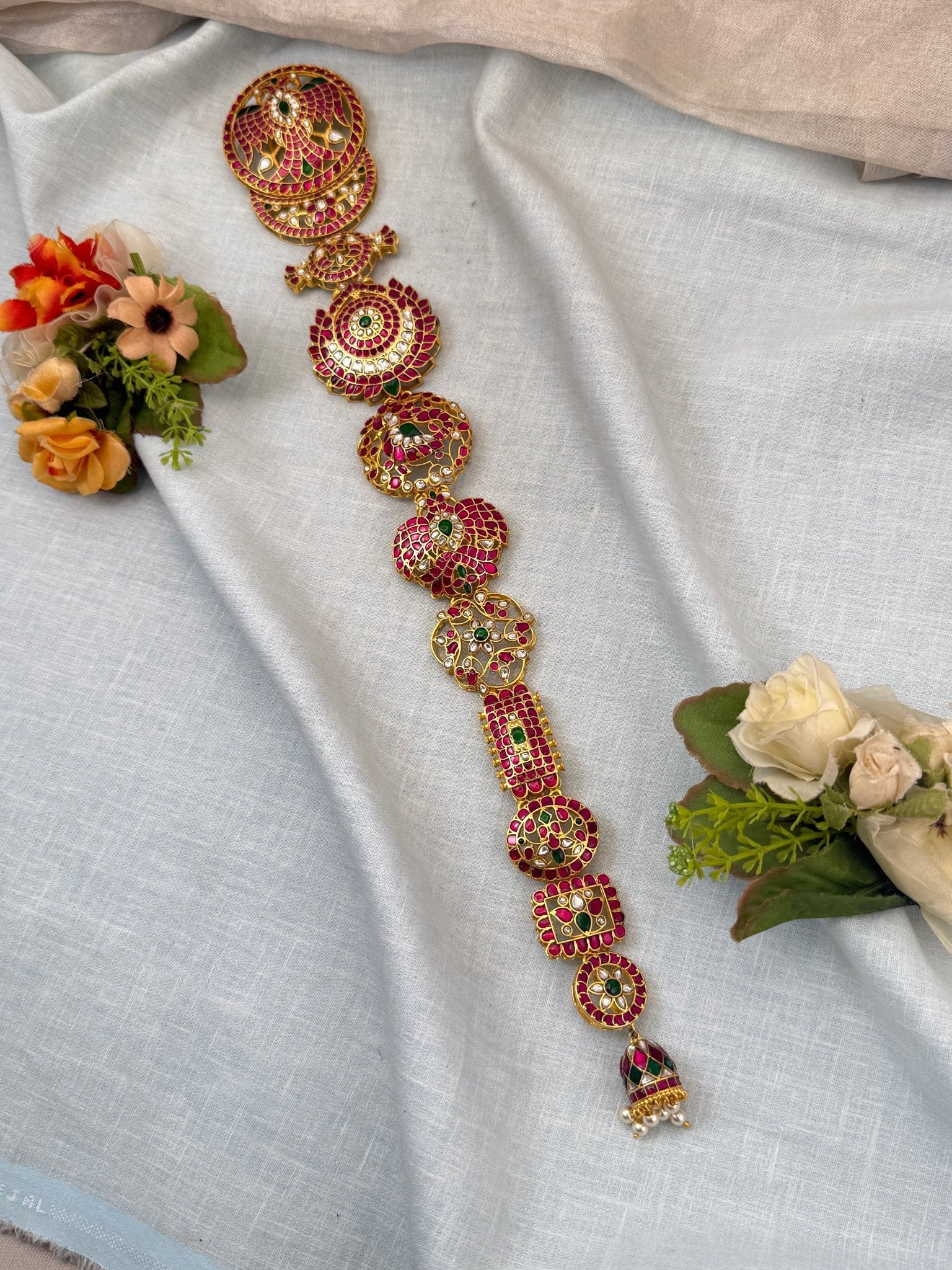 Luxurious Antique Jadau Gandaberunda Long Jadebille 602 - Mahilas