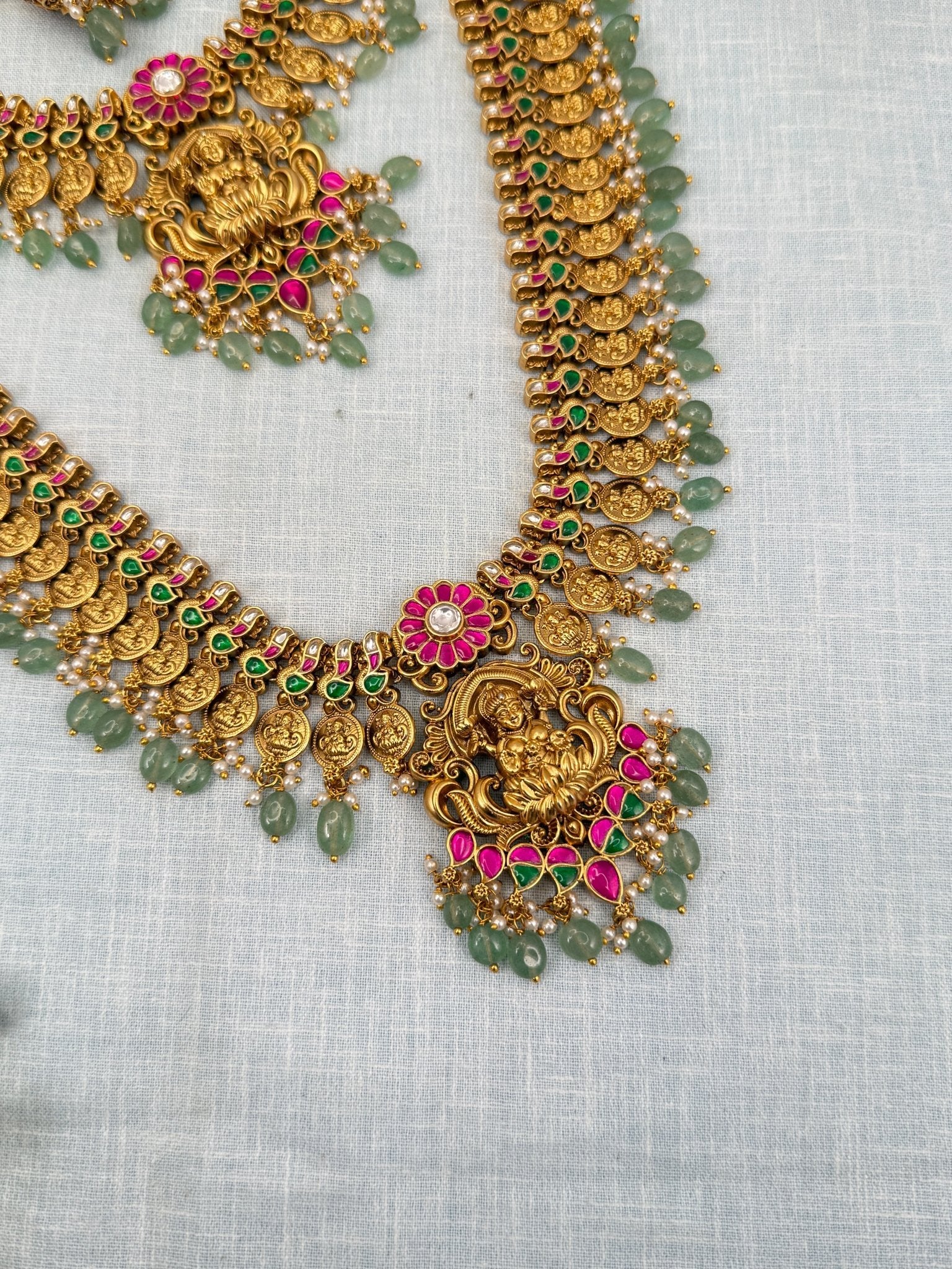 Luxurious Antique Jadau Kaasu Bridal Necklace Set 746 - Mahilas