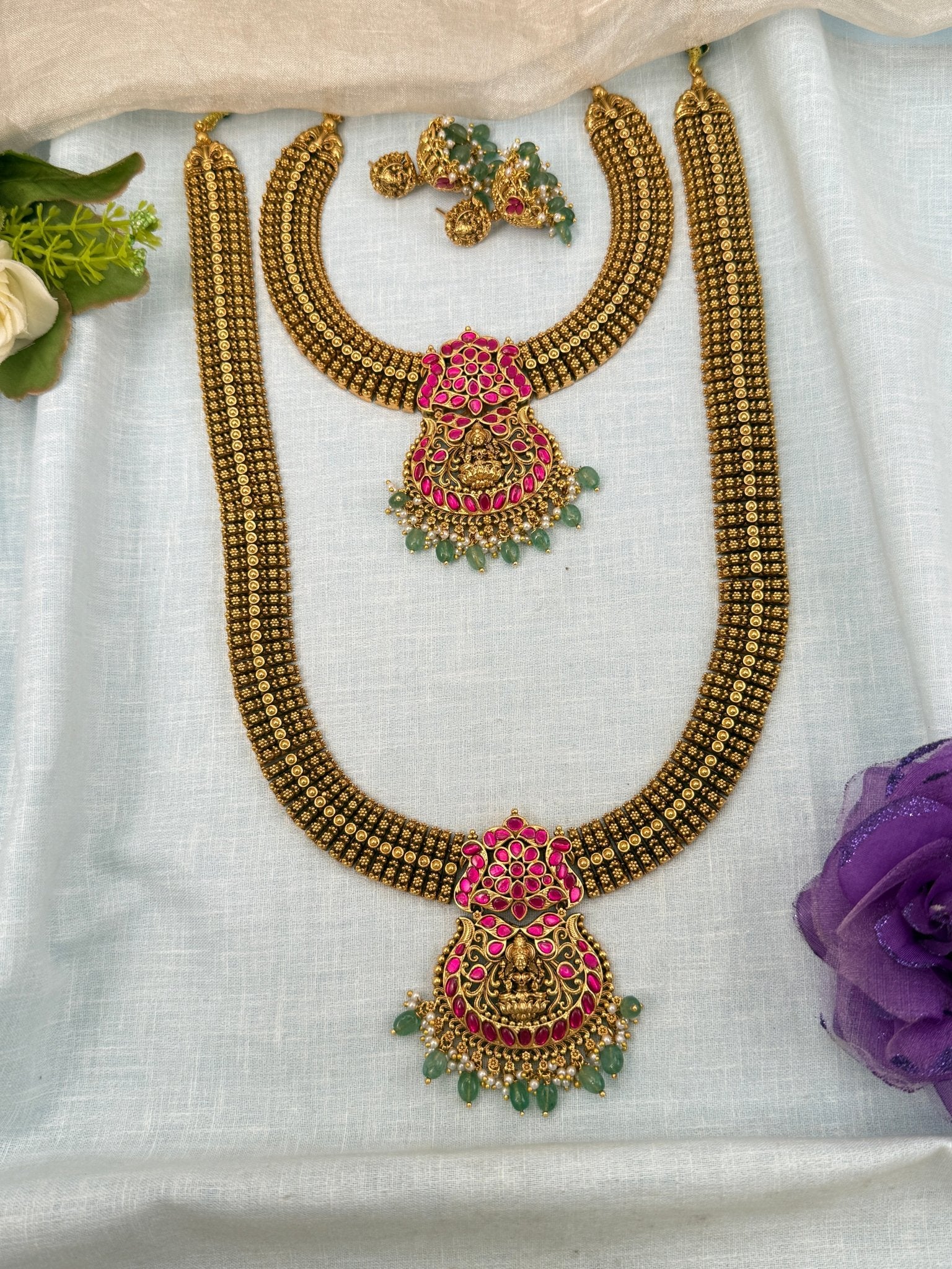 Luxurious Antique Jadau Semi Bridal Necklace Set 0648 - Mahilas