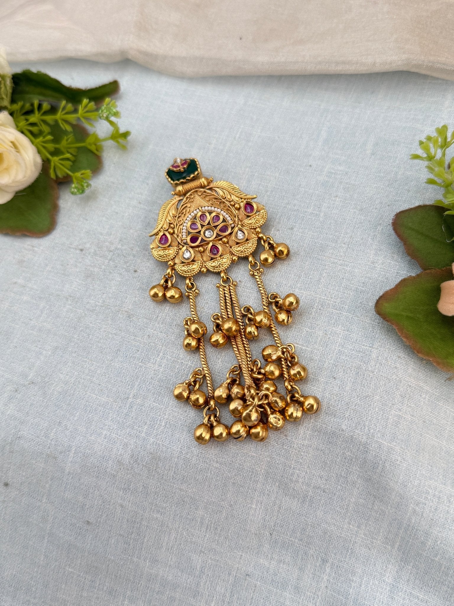 Luxurious Antique Jadebille 3037 - Mahilas