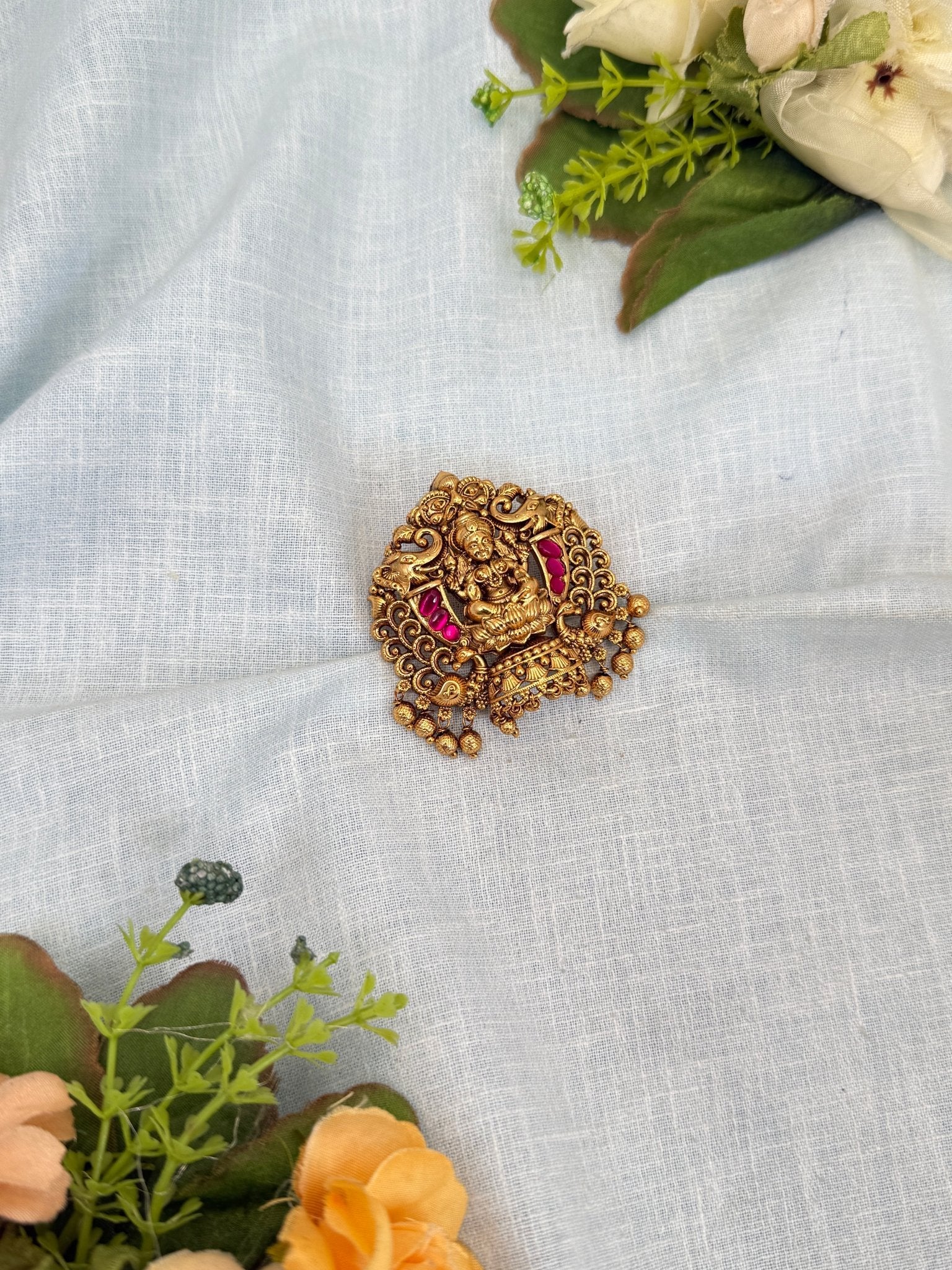 Luxurious Antique Jadebille 473 - Mahilas