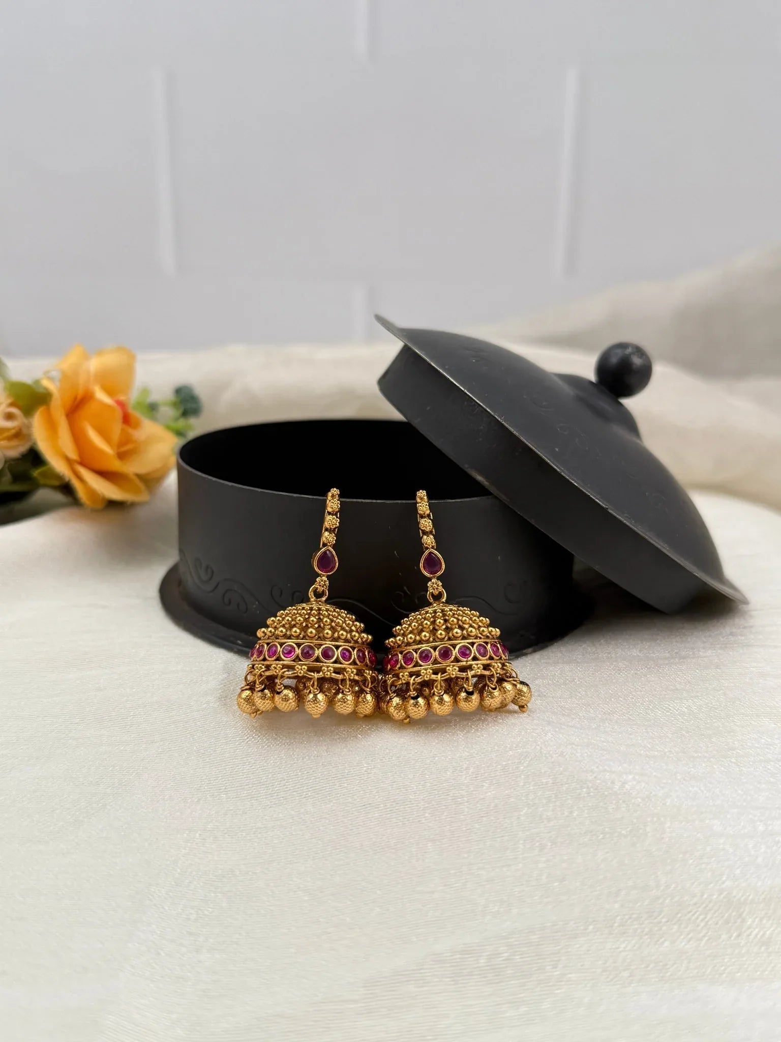 Luxurious Antique Jhumka Earrings 0513 - Mahilas