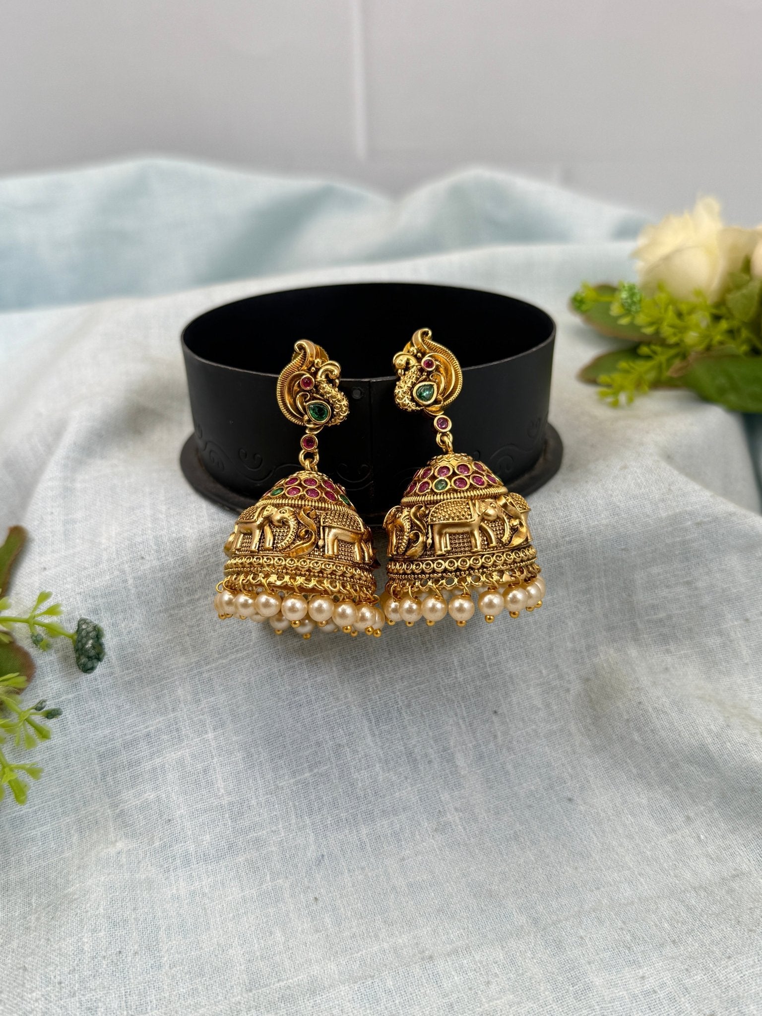 Luxurious Antique Jhumka Earrings 0777 - Mahilas