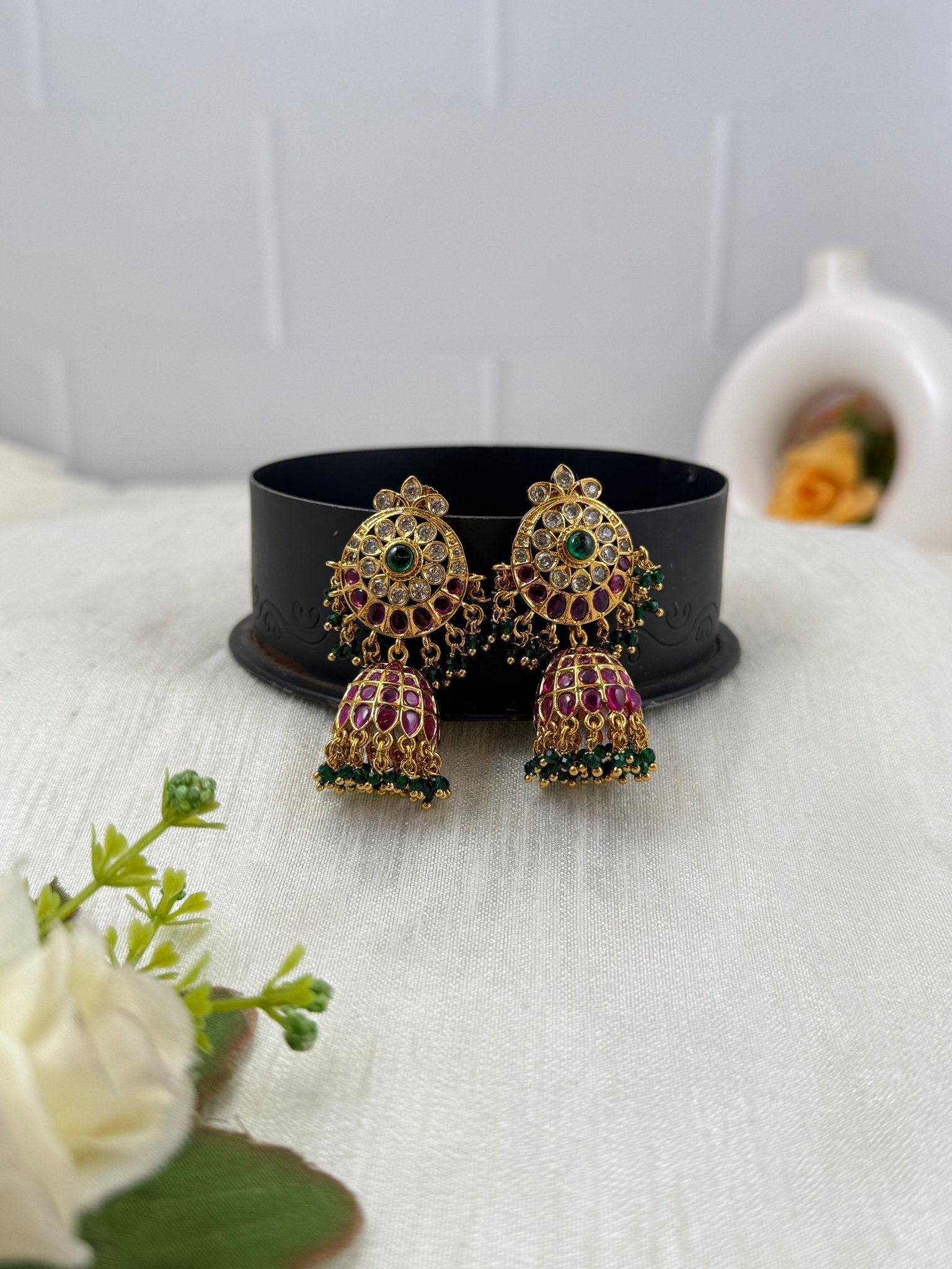 Luxurious Antique Jhumka Earrings 0801 - Mahilas