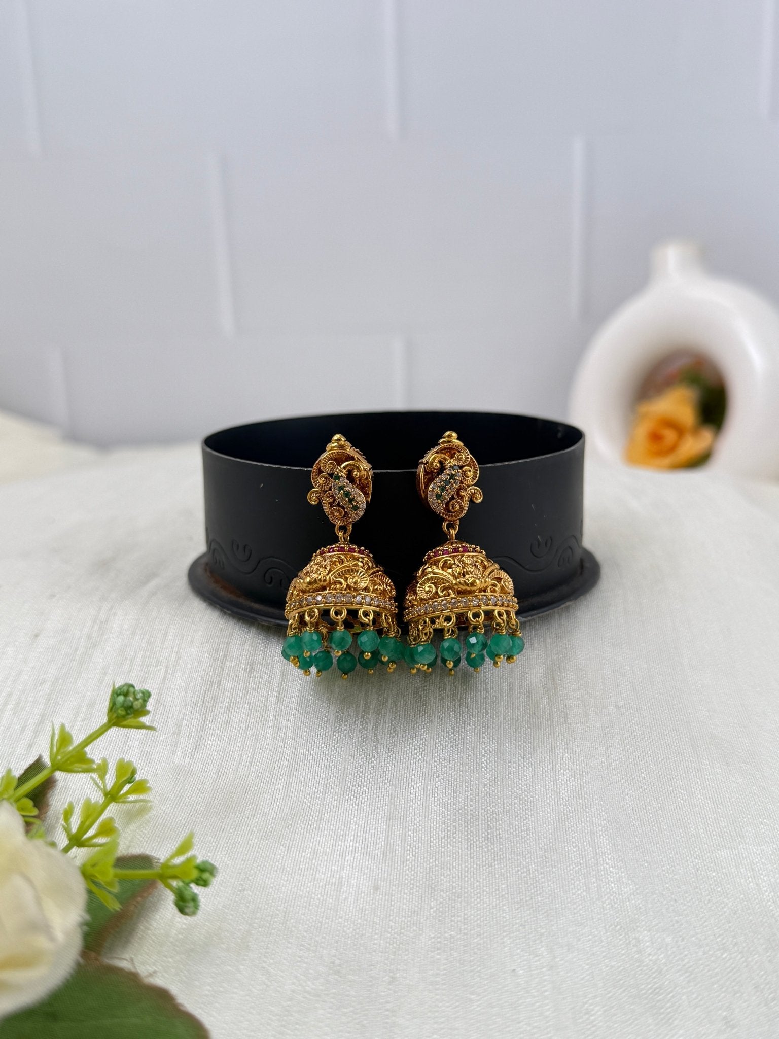 Luxurious Antique Jhumka Earrings 0811 - Mahilas