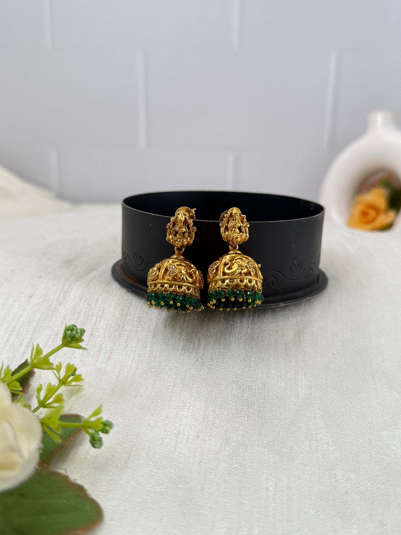 Luxurious Antique Jhumka Earrings 0812 - Mahilas